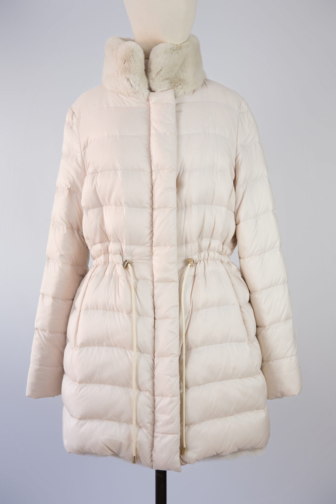 Yves Salomon Jacket, FR34 - Huntessa Luxury Online Consignment Boutique