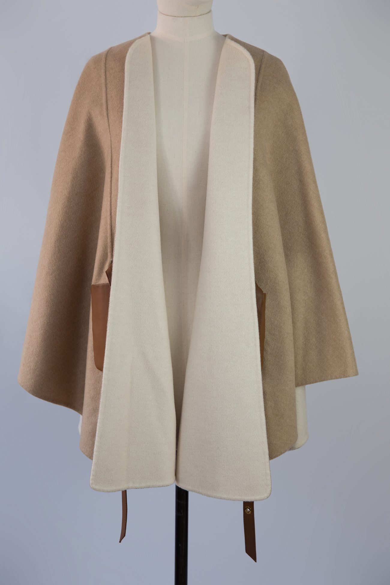 Loro Piana Cape, One Size - Huntessa Luxury Online Consignment Boutique