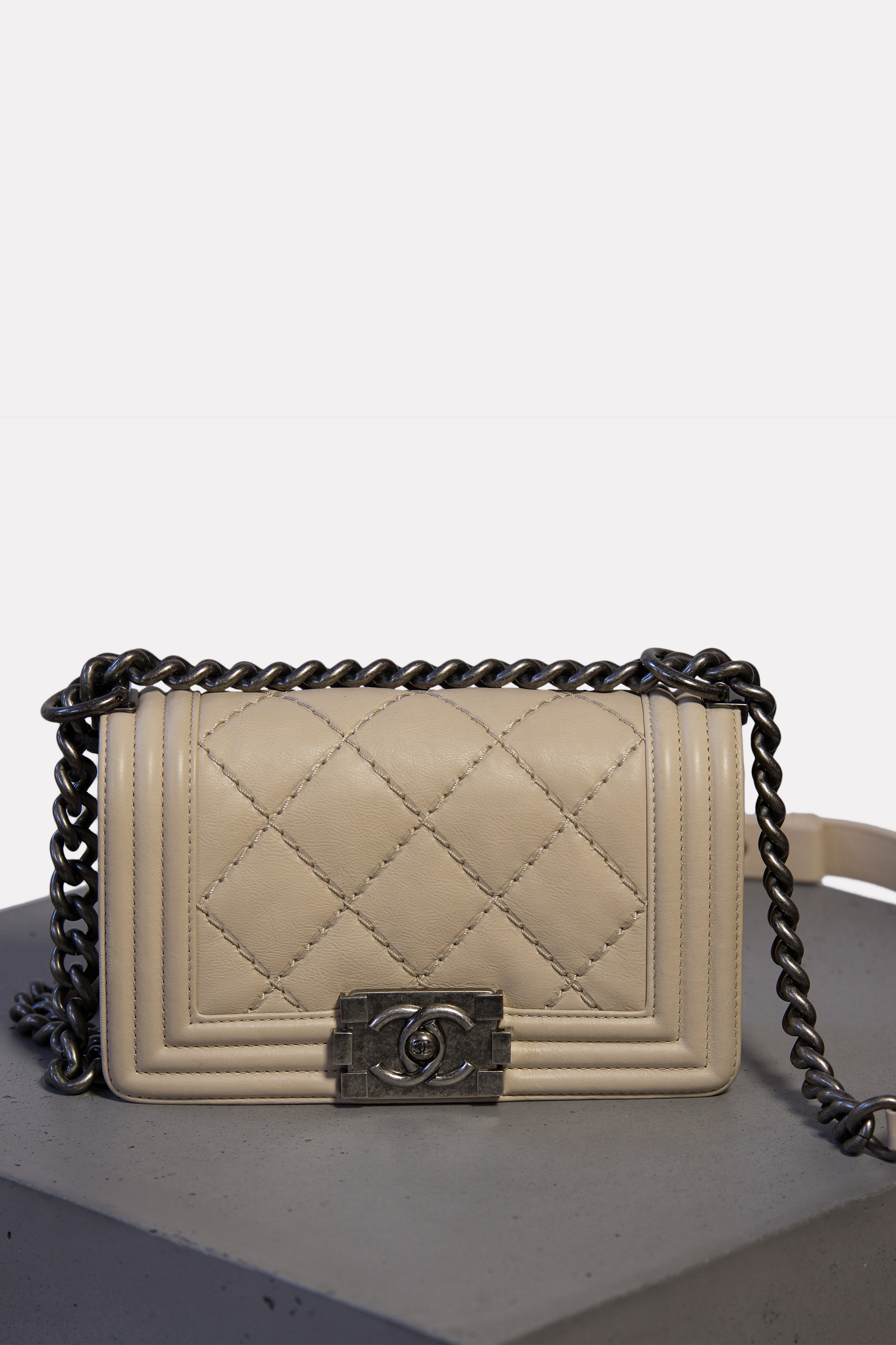 Chanel Boy Bag - Huntessa Luxury Online Consignment Boutique