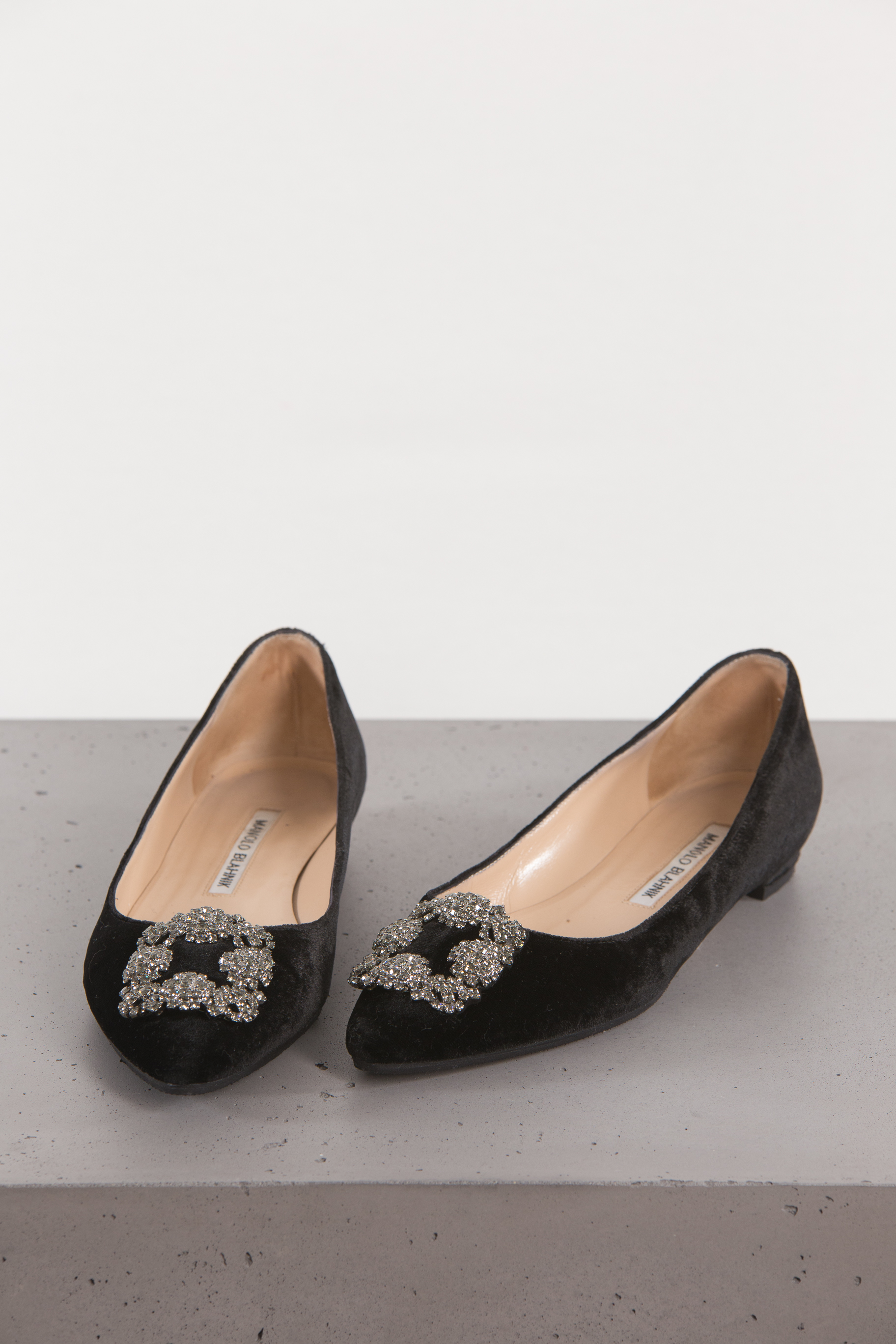 Manolo Blahnik Shoes, 36.5 - Huntessa Luxury Online Consignment