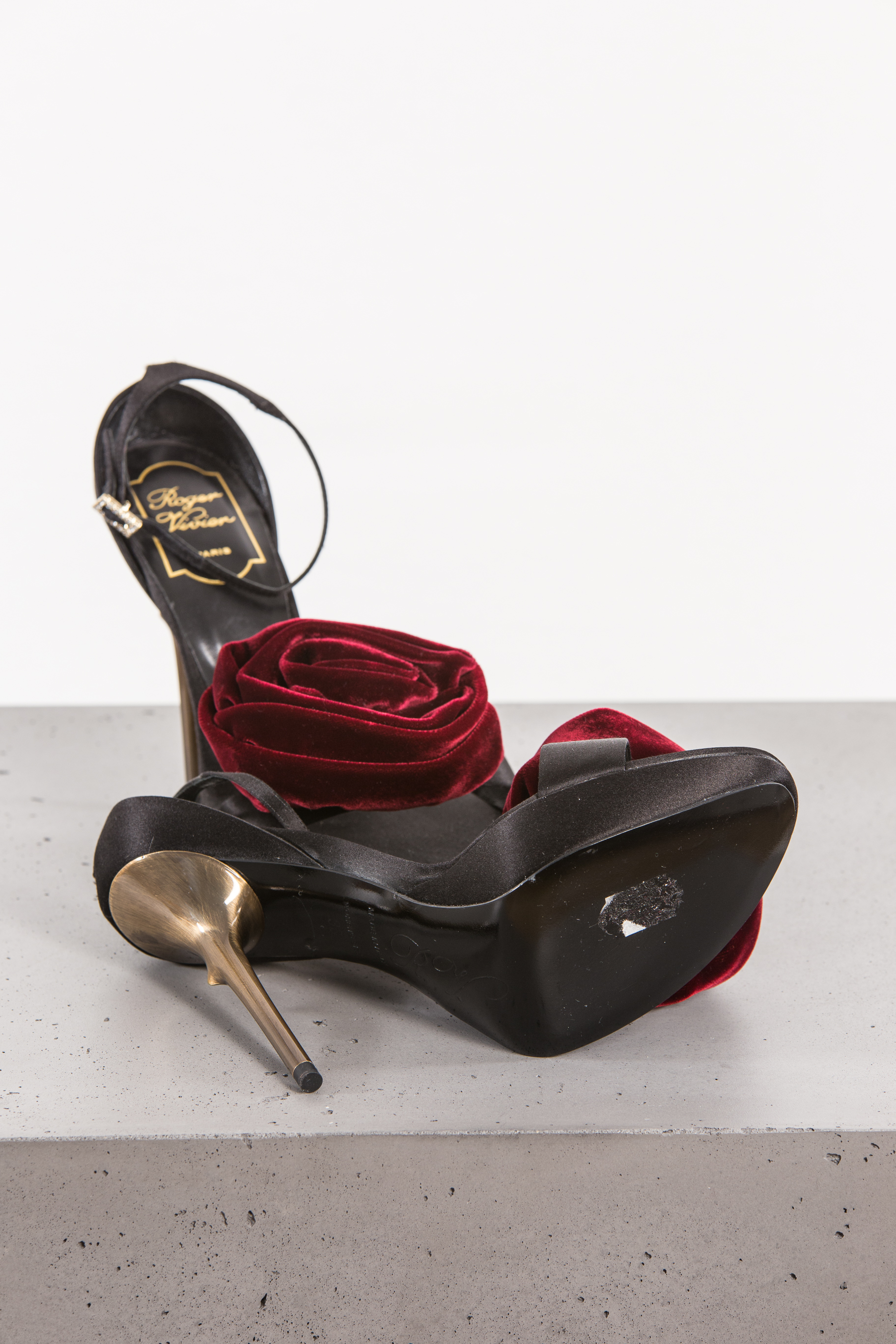 Roger Vivier Shoes, 36 - Huntessa Luxury Online Consignment Roger Vivier Shoes, 36 - Huntessa Luxury Online Consignment