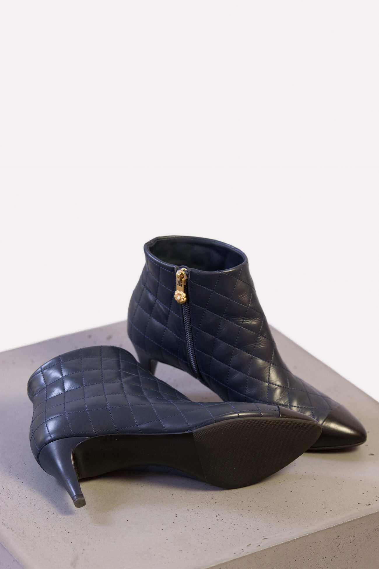 Chanel Shoes, 39.5 - Huntessa Luxury Online Consignment Boutique
