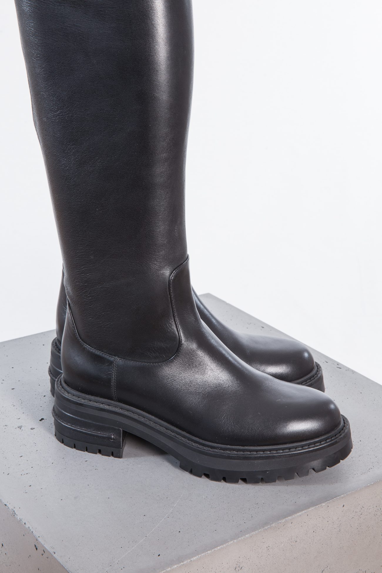 Dior Boots, 36.5 - Huntessa Luxury Online Consignment Boutique