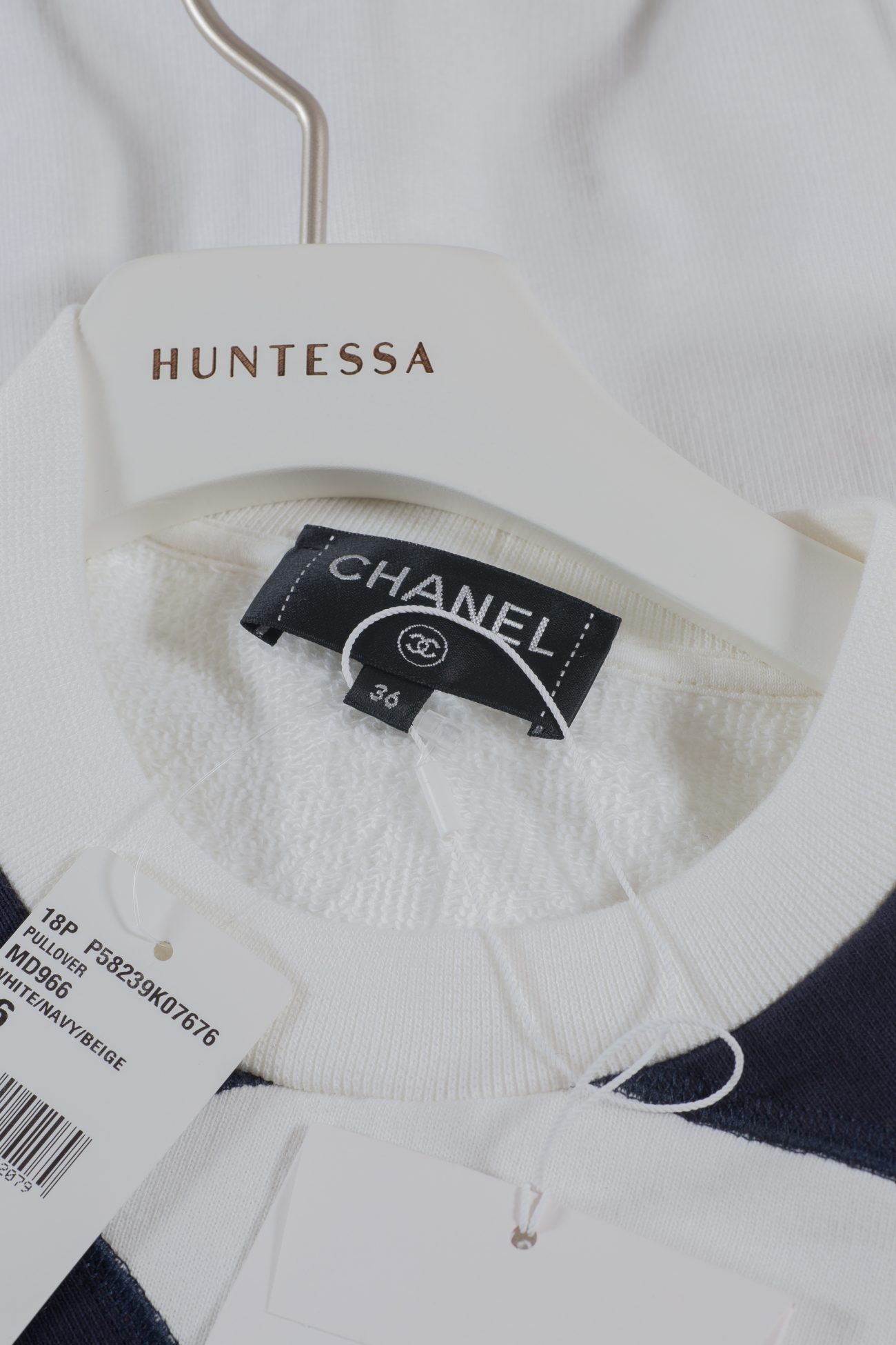 Chanel Sweatshirt, FR36 - Huntessa Luxury Online Consignment Chanel Sweatshirt, FR36 - Huntessa Luxury Online Consignment