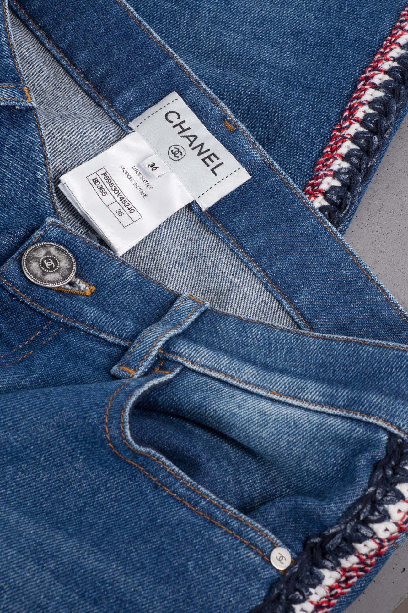 Jeans Chanel Blue size 38 FR in Denim - Jeans - 37737007