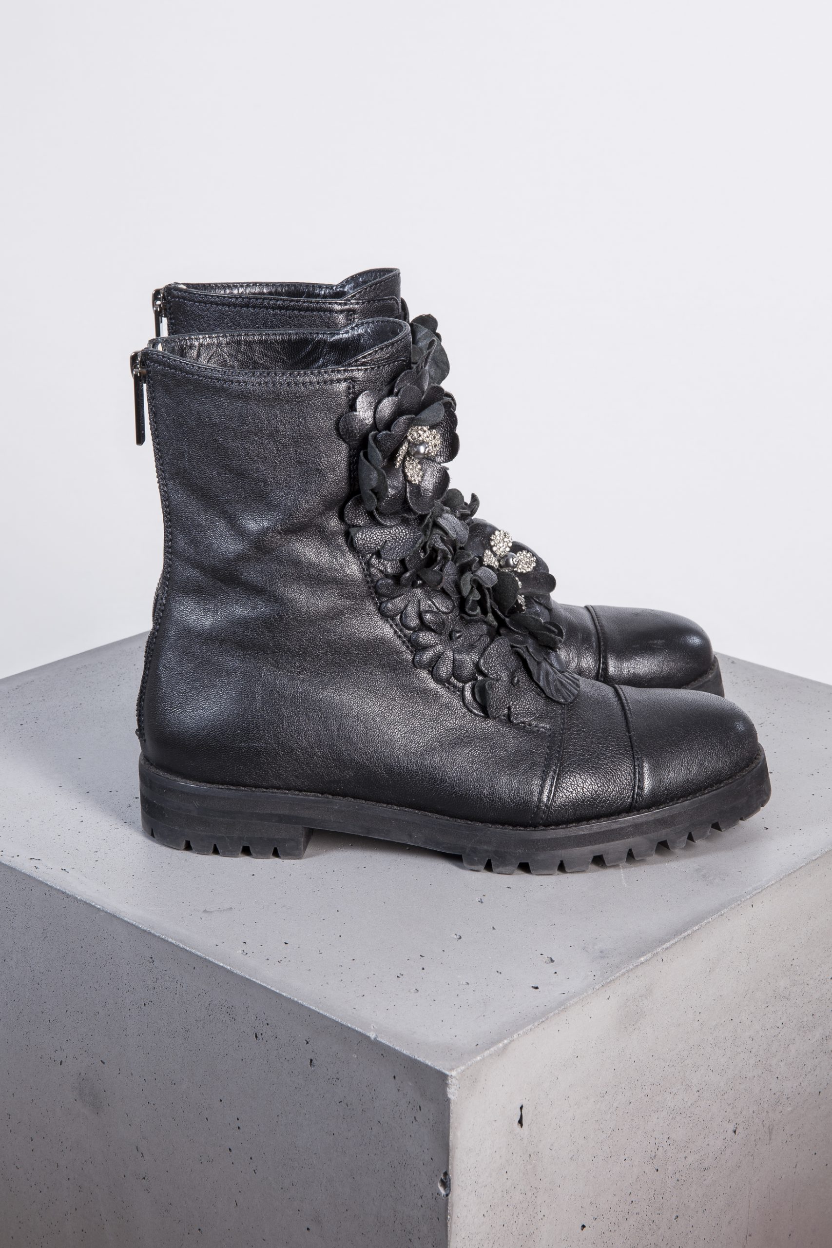 Jimmy Choo Boots 38 Huntessa Luxury Online Consignment Boutique
