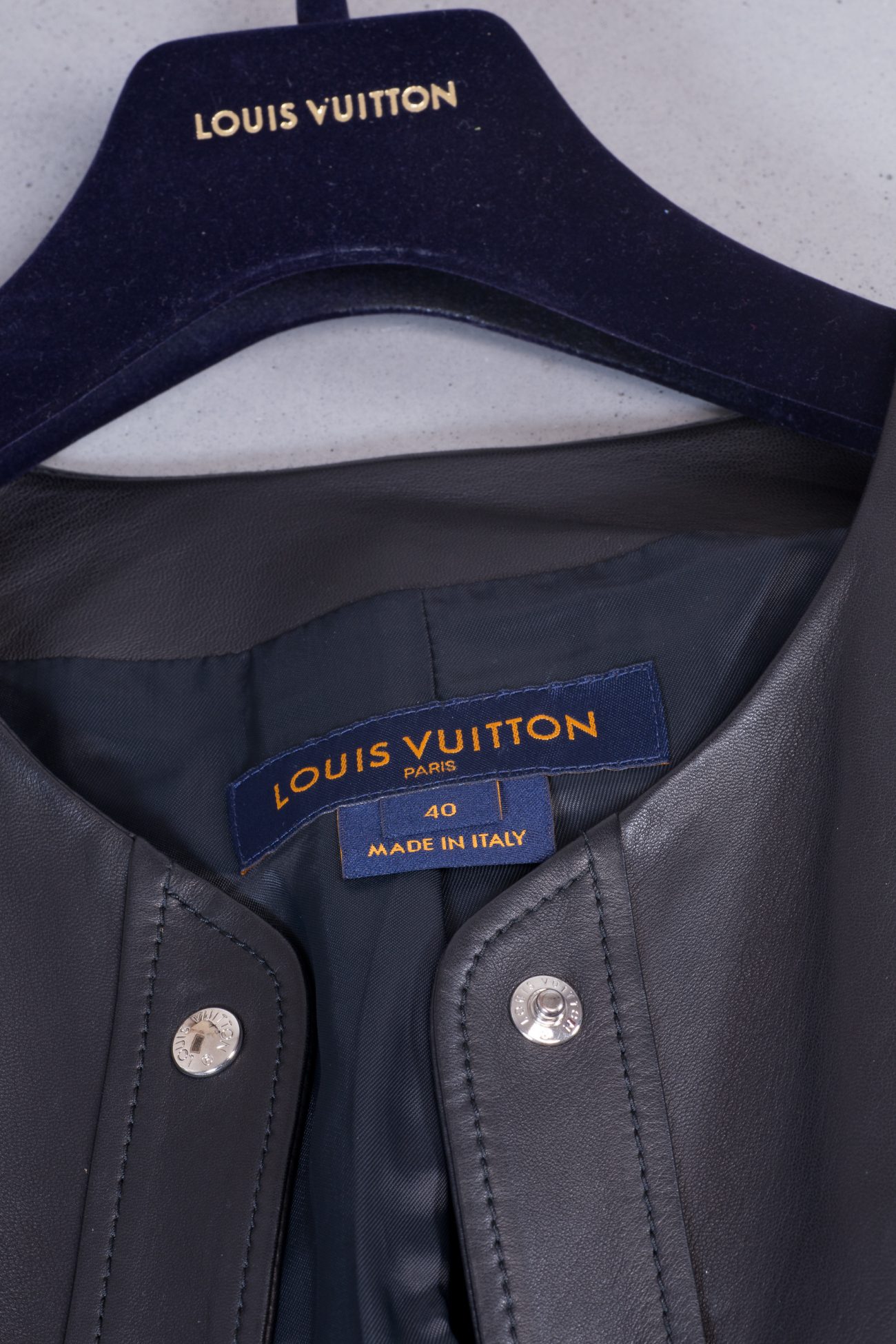 Louis Vuitton Jacket, FR40 - Huntessa Luxury Online Consignment Boutique
