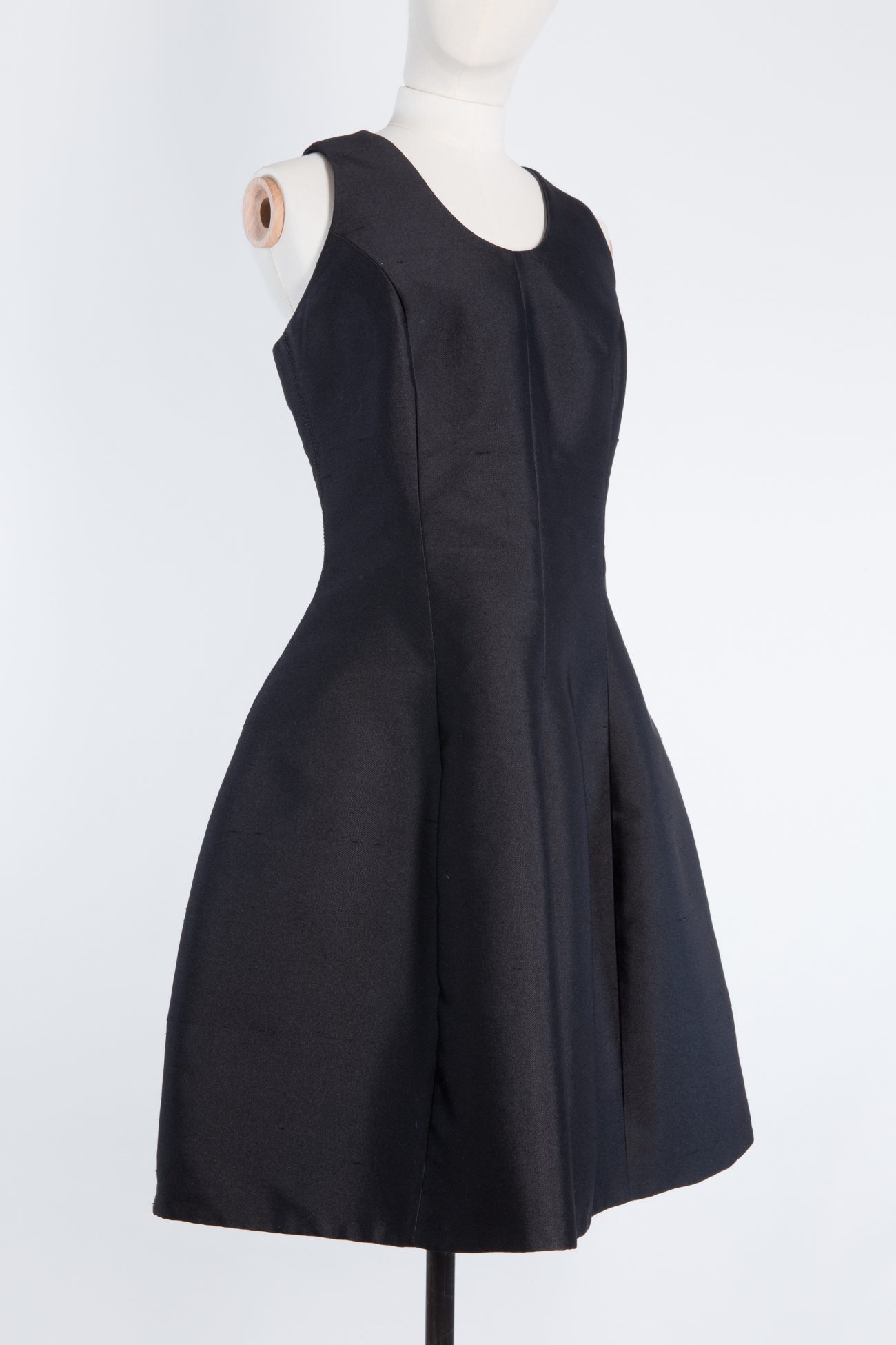 Louis Vuitton Dress 18B collection