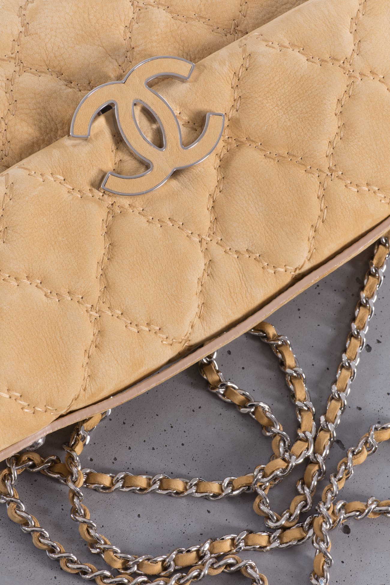 Chanel Deauville Bag - Huntessa Luxury Online Consignment Boutique
