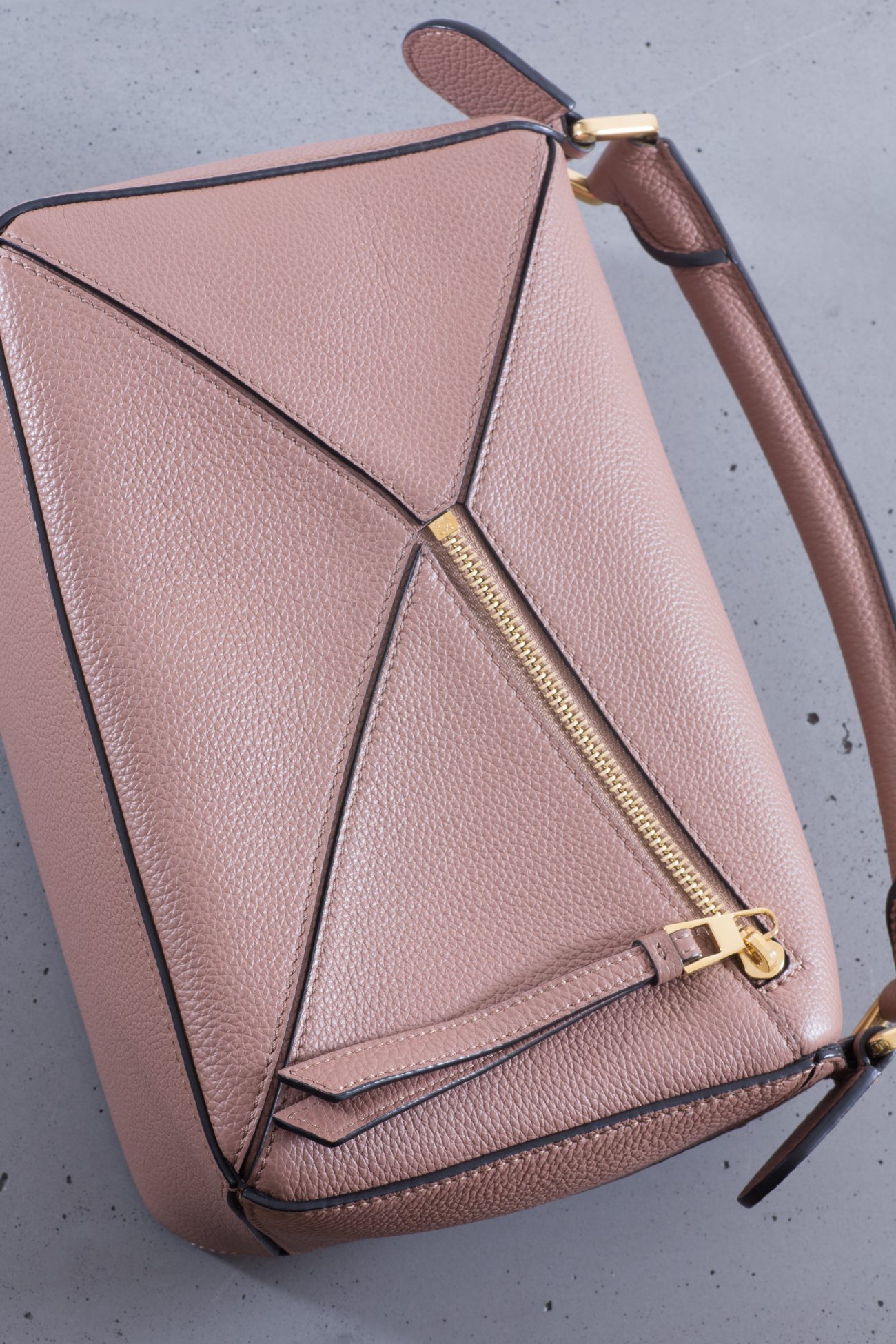 Loewe Bag Huntessa Luxury Online Consignment Boutique