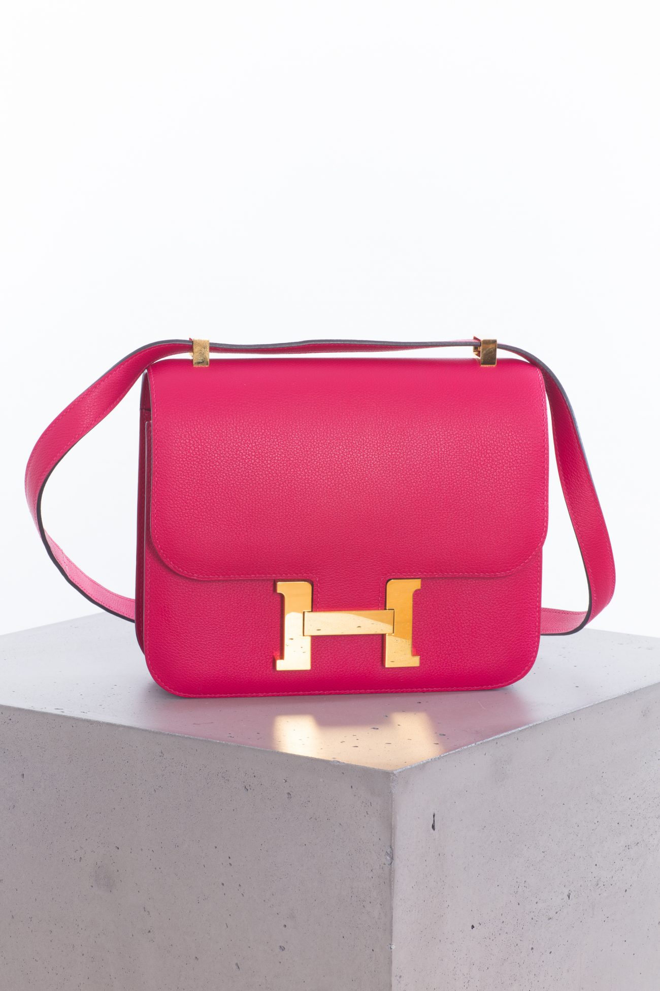 Hermes Constance 24 Evercolor leather in Rose Mexico