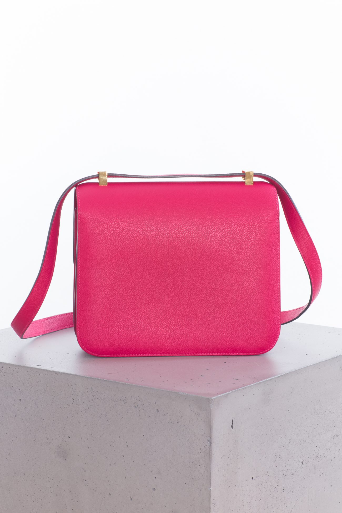 Hermes Constance 24 Evercolor leather in Rose Mexico