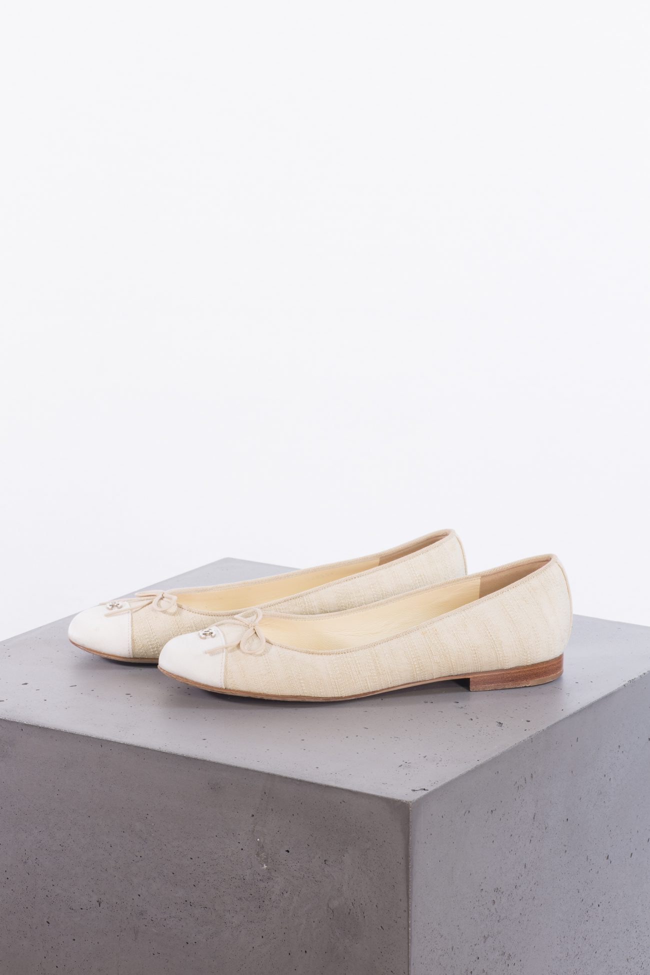 Chanel ballerinas