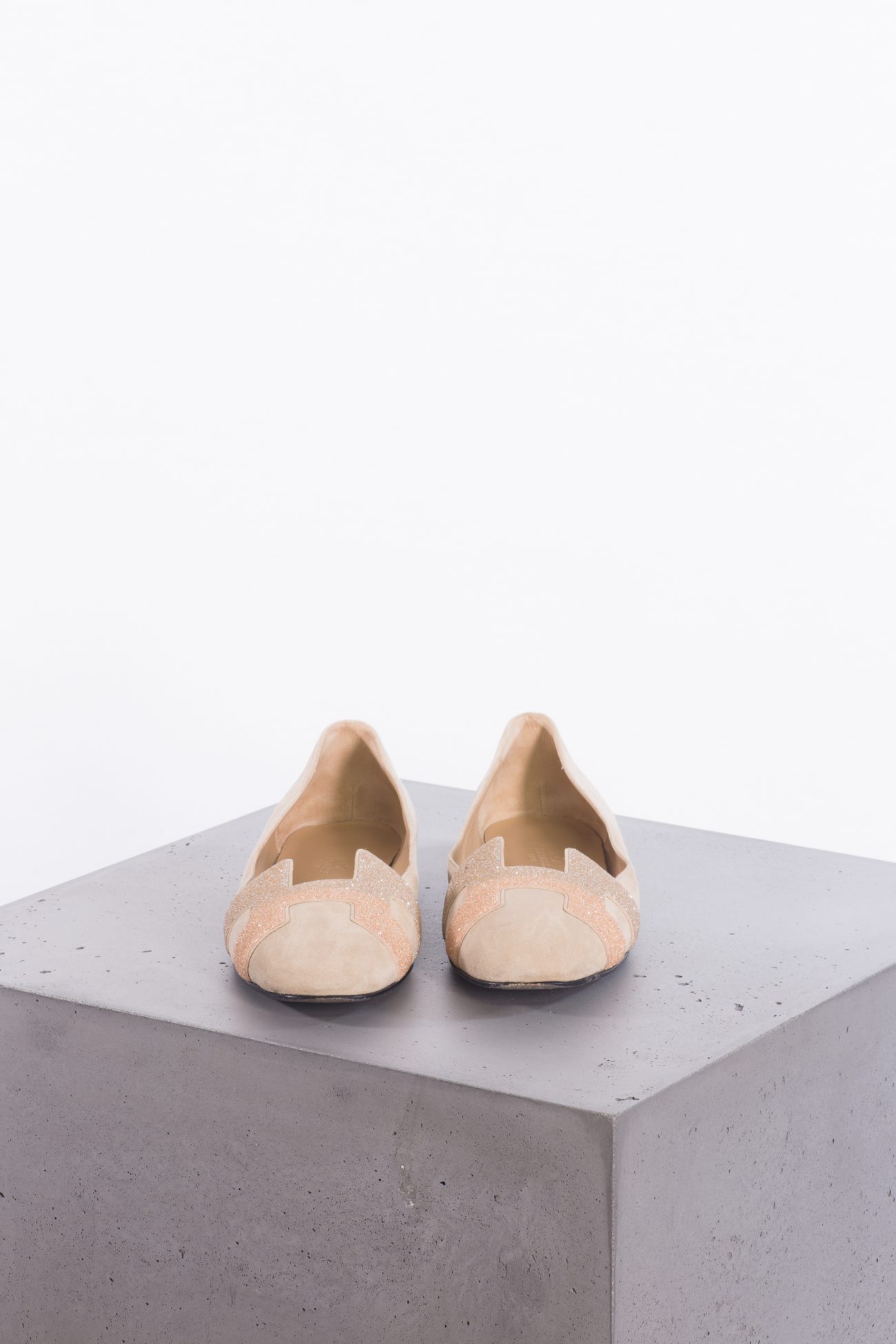 Hermes Beige Suede And Crystal Powder Nice Ballet Flats