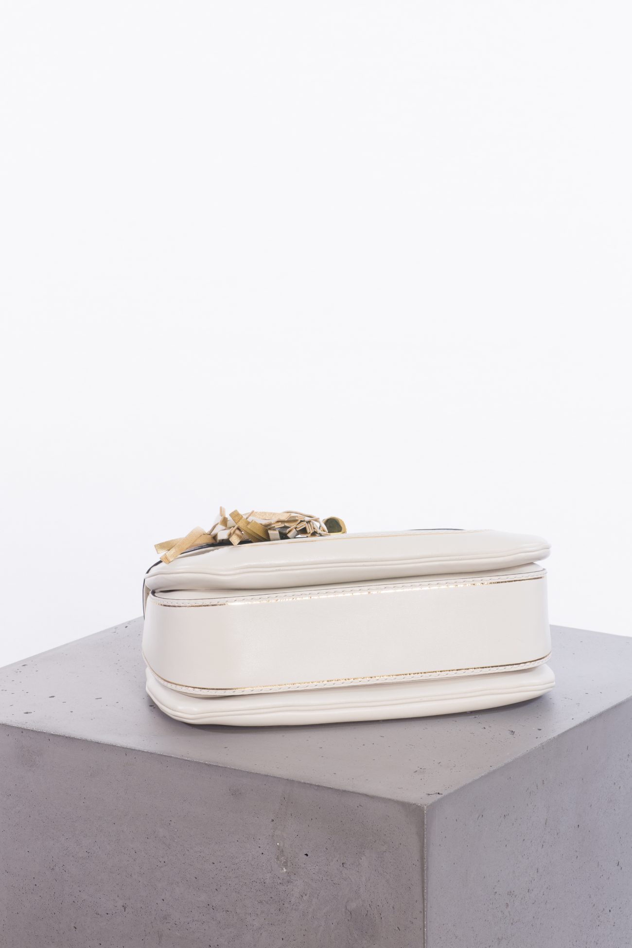 White Leather Gold Trim Bamboo Gucci Museo Top Handle Bag