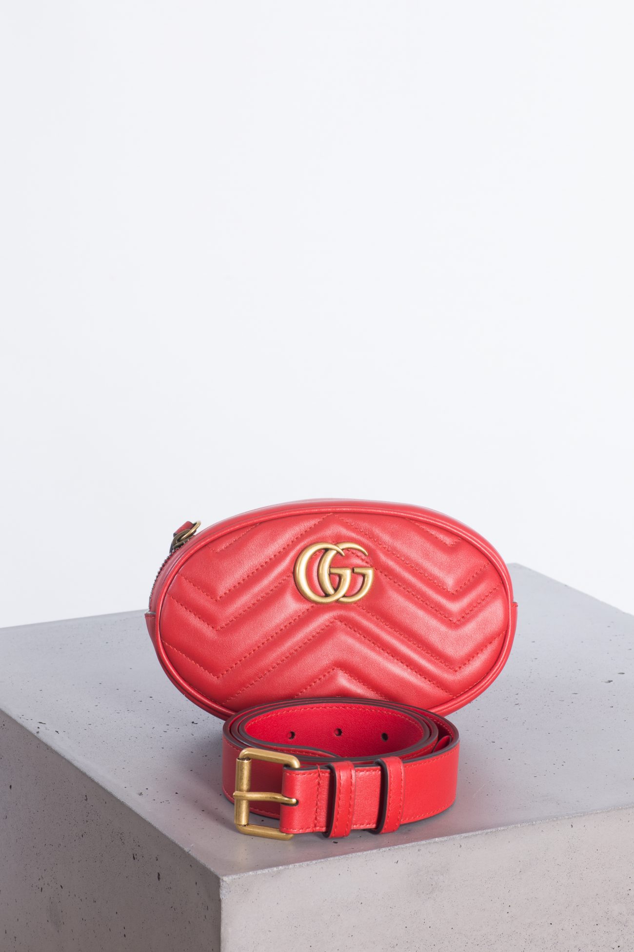 Gucci GG Marmont matelassé belt bag