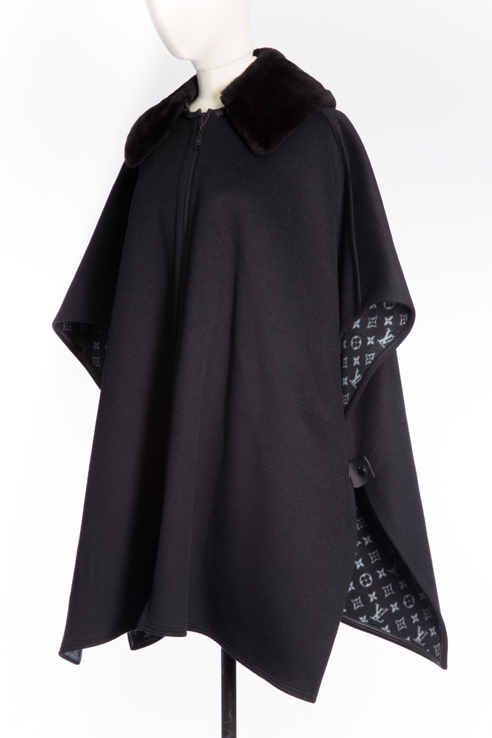 Louis Vuitton Hooded Cape from Wool with Removable Collar
