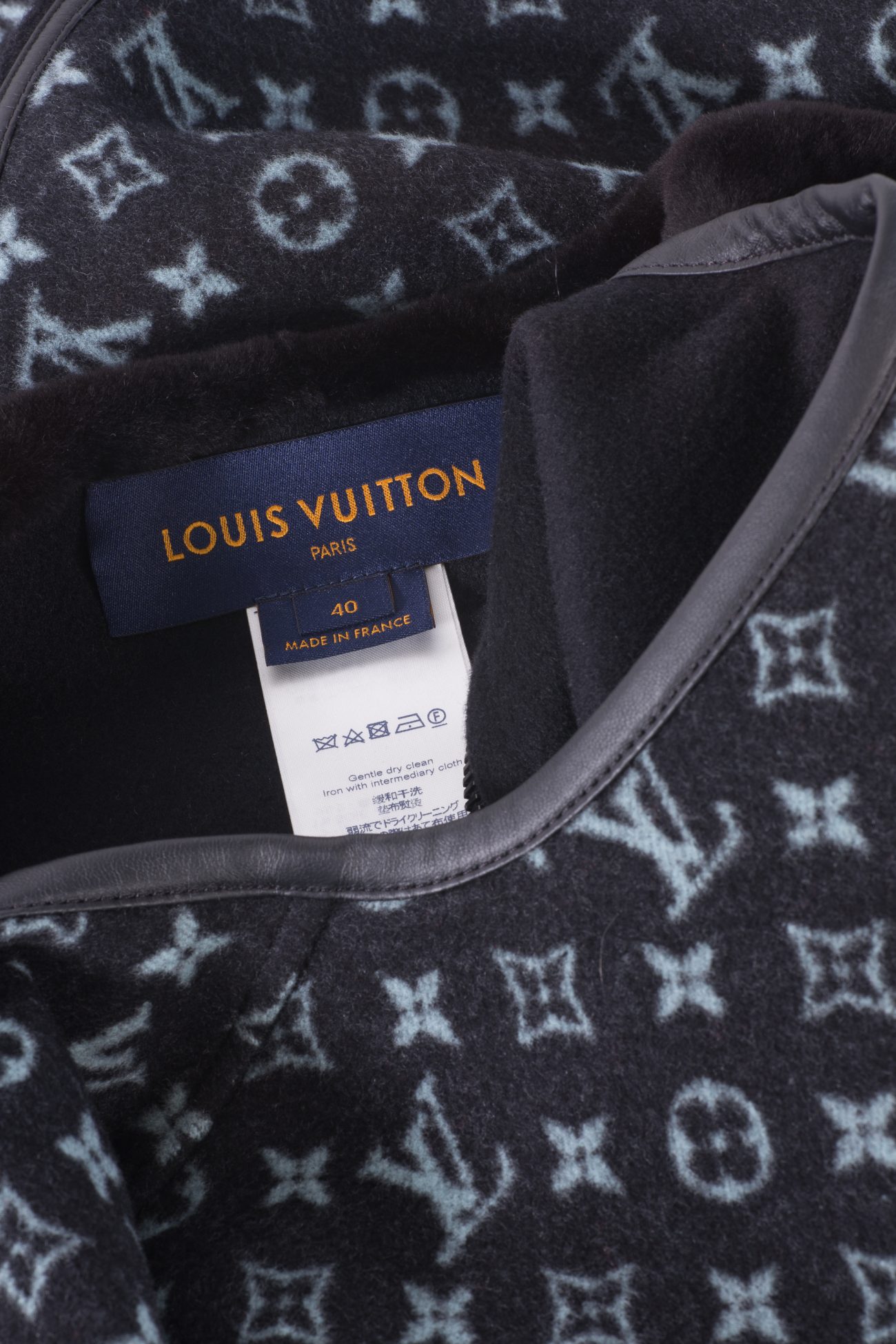 Louis Vuitton Hooded Cape from Wool with Removable Collar