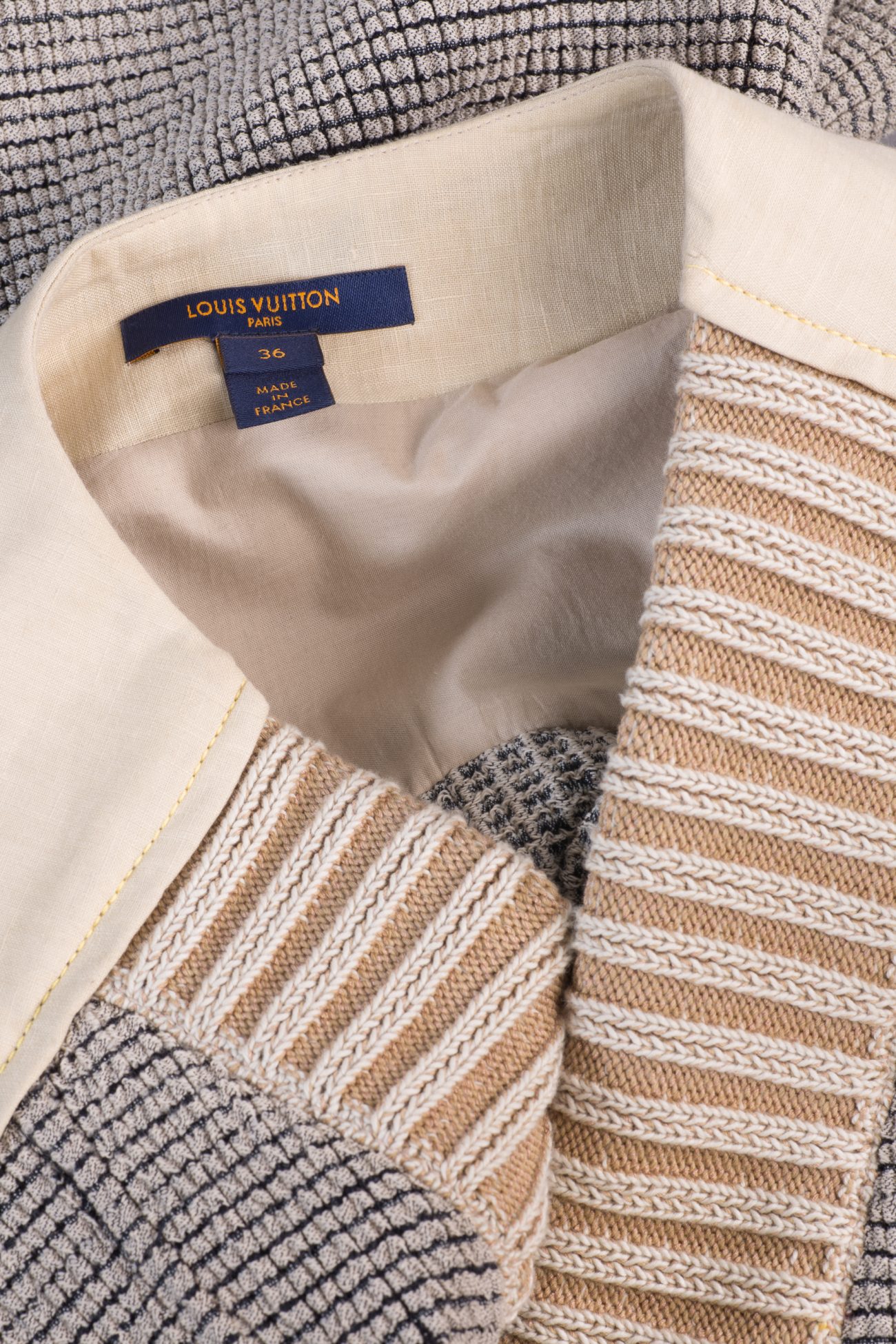Louis Vuitton Vest/Gillet Beige