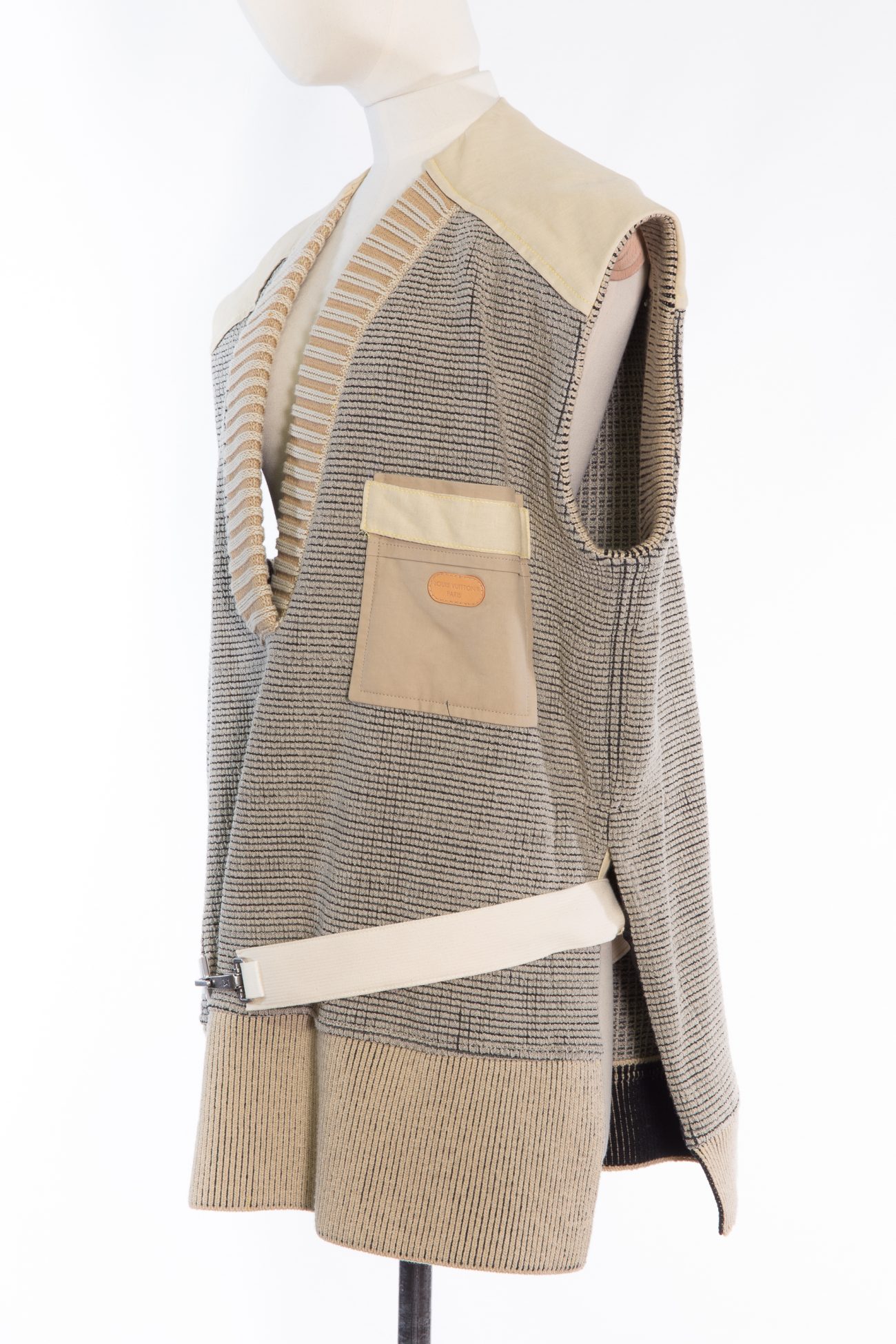 Louis Vuitton Vest/Gillet Beige