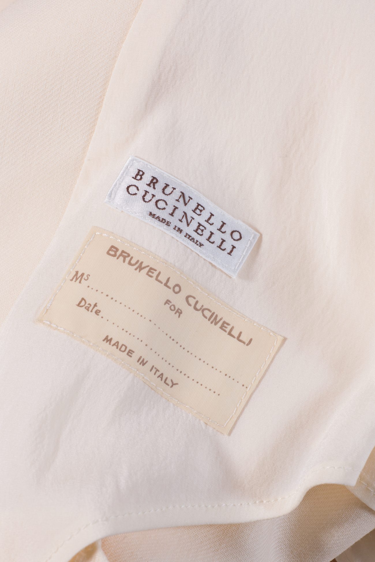 Brunello Cucinelli Cream wool crepe asymmetric hem cropped blazer