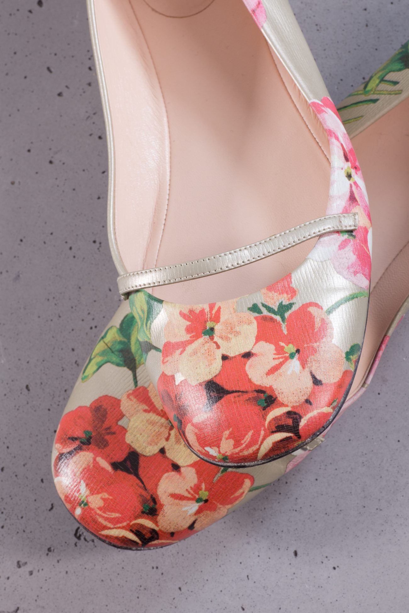 Gucci Multicolor floral printed leather blooms ballet flats