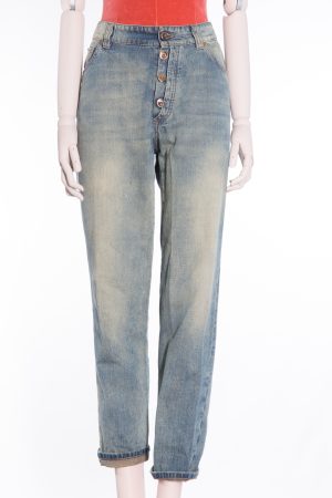 Brunello Cucinelli Jeans with 4 buttons and distressed wash pear pockets