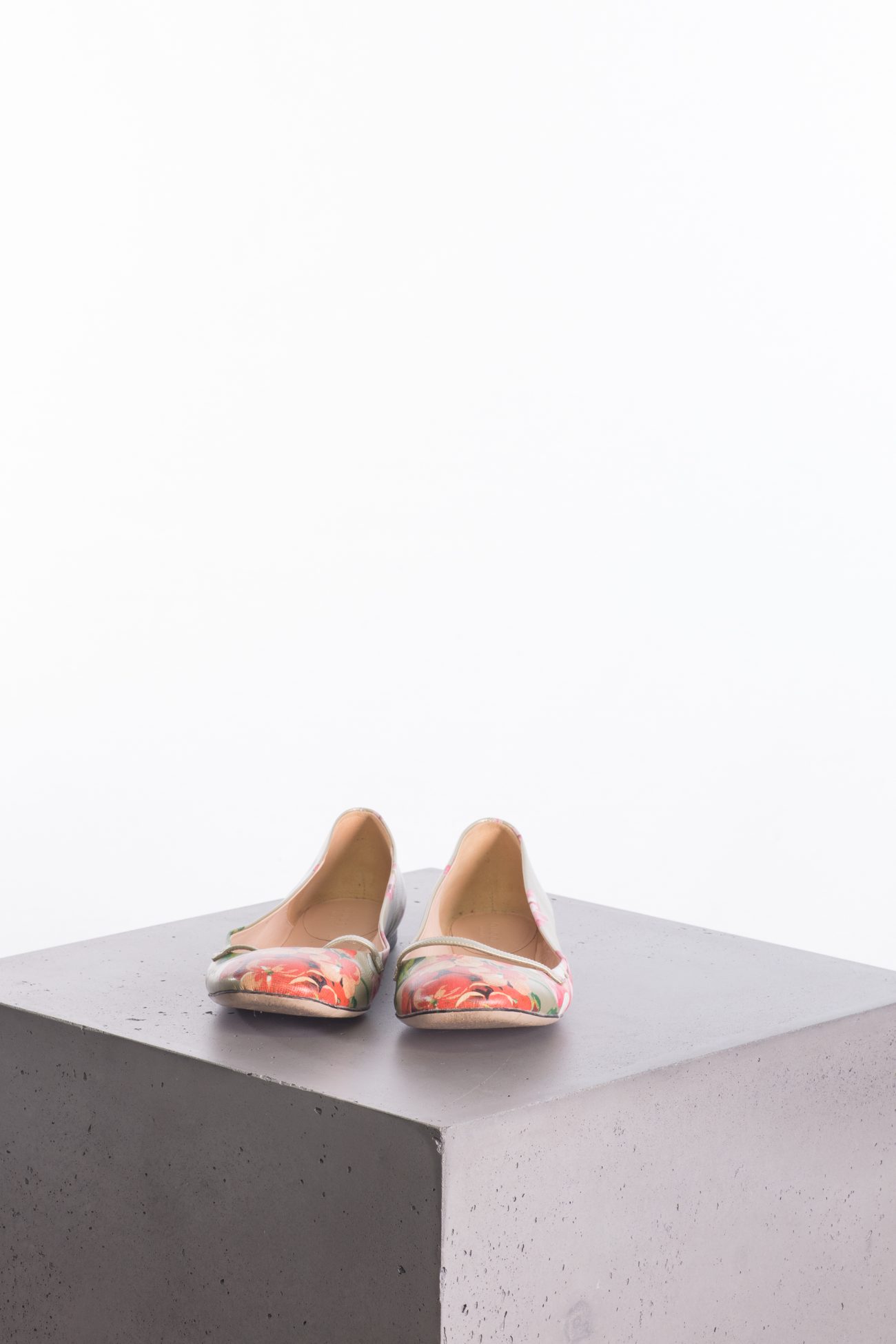 Gucci Multicolor floral printed leather blooms ballet flats
