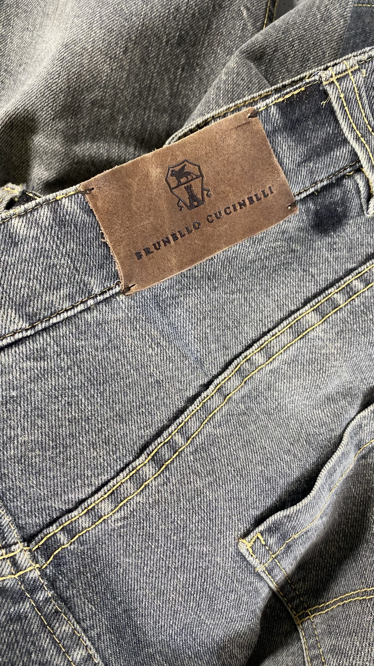 Brunello Cucinelli Roll-cuffs straight-leg jeans