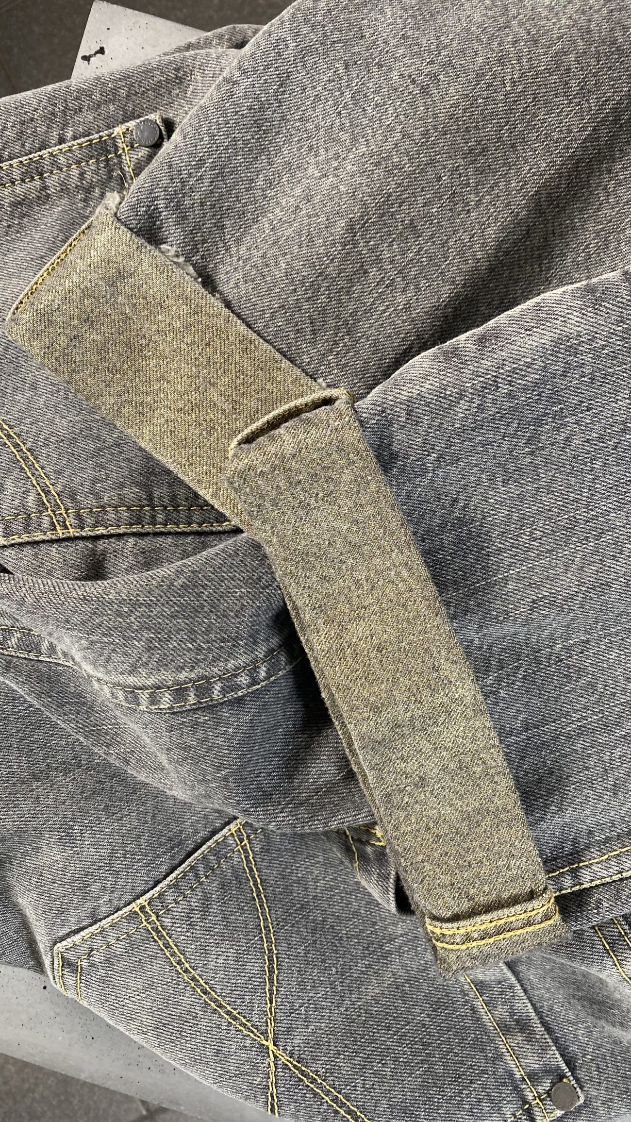 Brunello Cucinelli Roll-cuffs straight-leg jeans