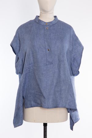 Round-collar cotton and linen blouse