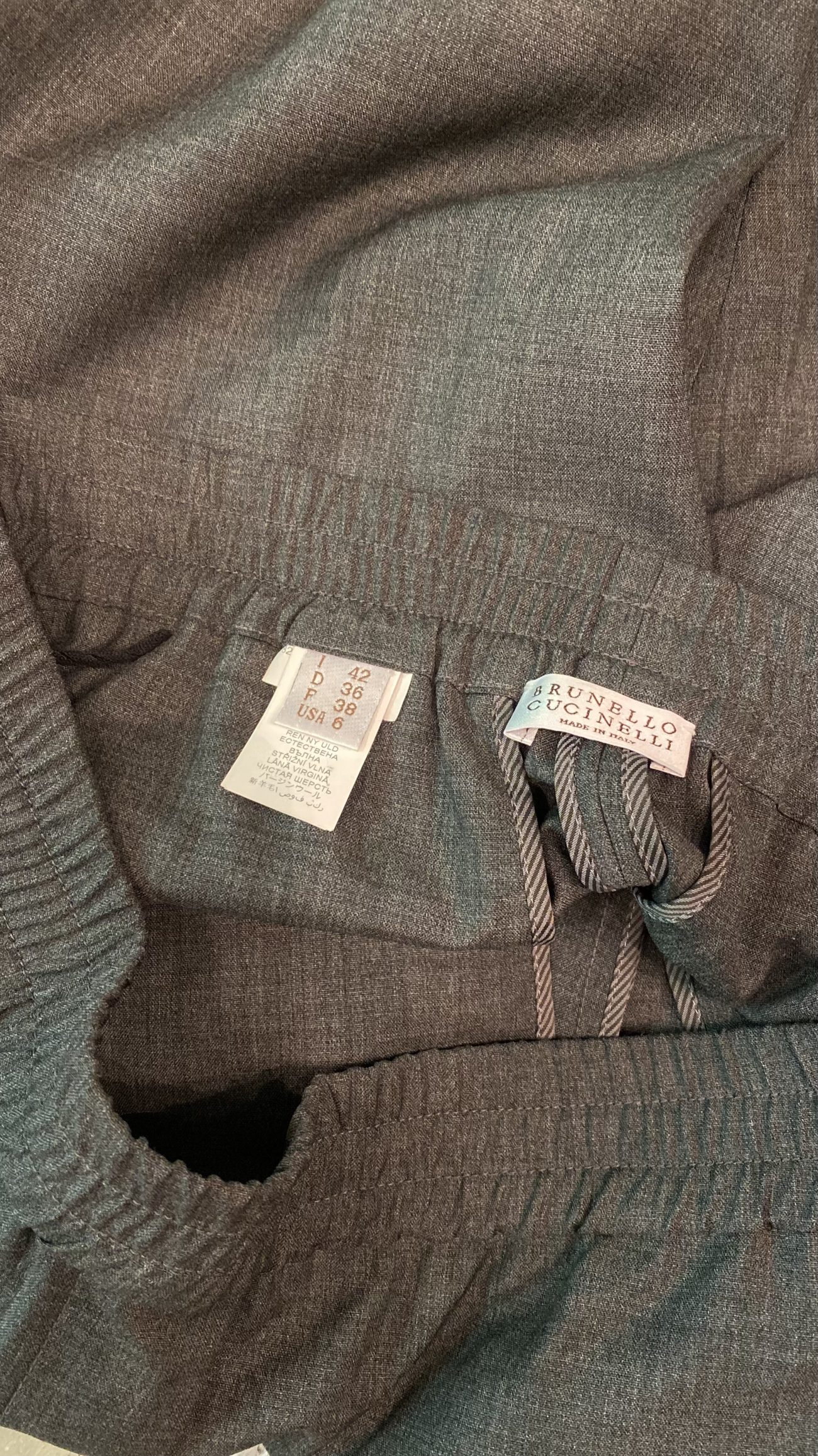 Brunello Cucinelli Virgin wool pants with elastic waist band