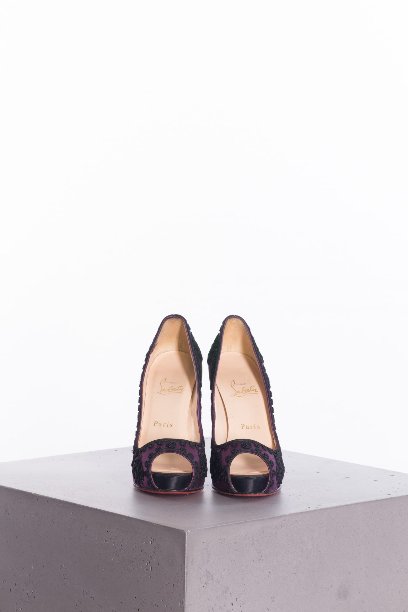 Christian Louboutin Purple satin with embroidery platform pumps