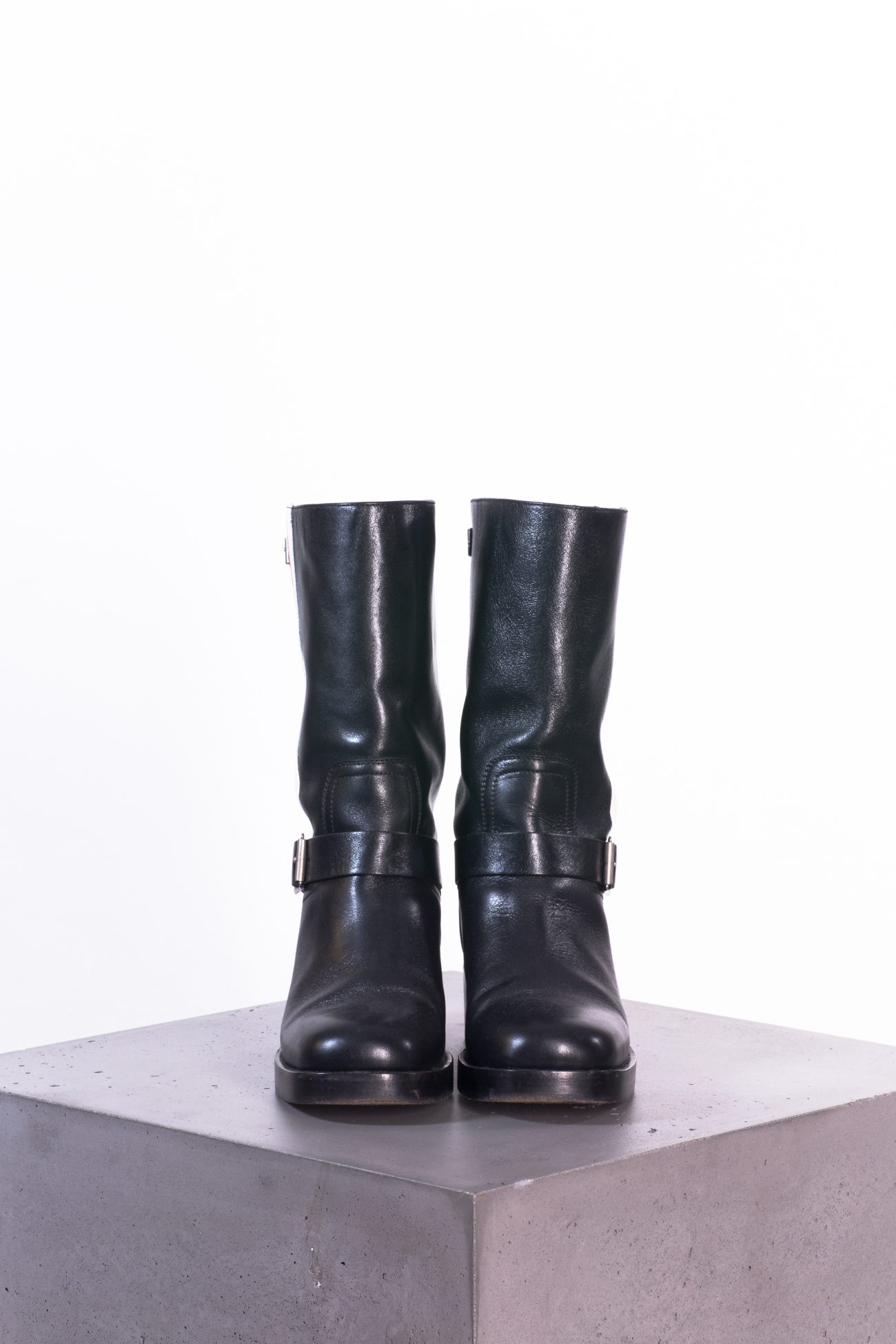 Christian Dior Boots, 37 - Huntessa Luxury Online Christian Dior Boots, 37 - Huntessa Luxury Online