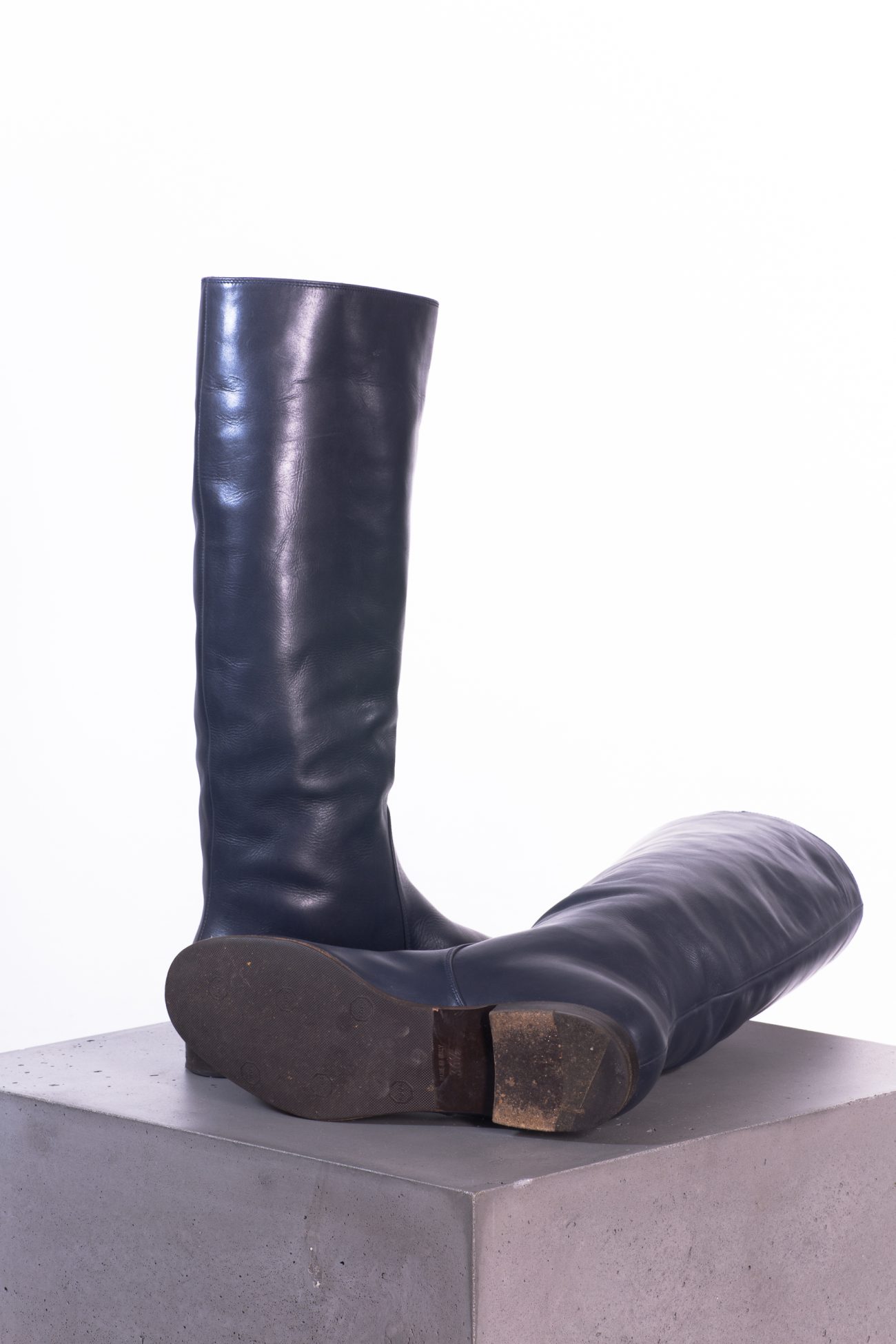 Sergio Rossi Boots, 36.5 - Huntessa Luxury Online Sergio Rossi Boots, 36.5 - Huntessa Luxury Online