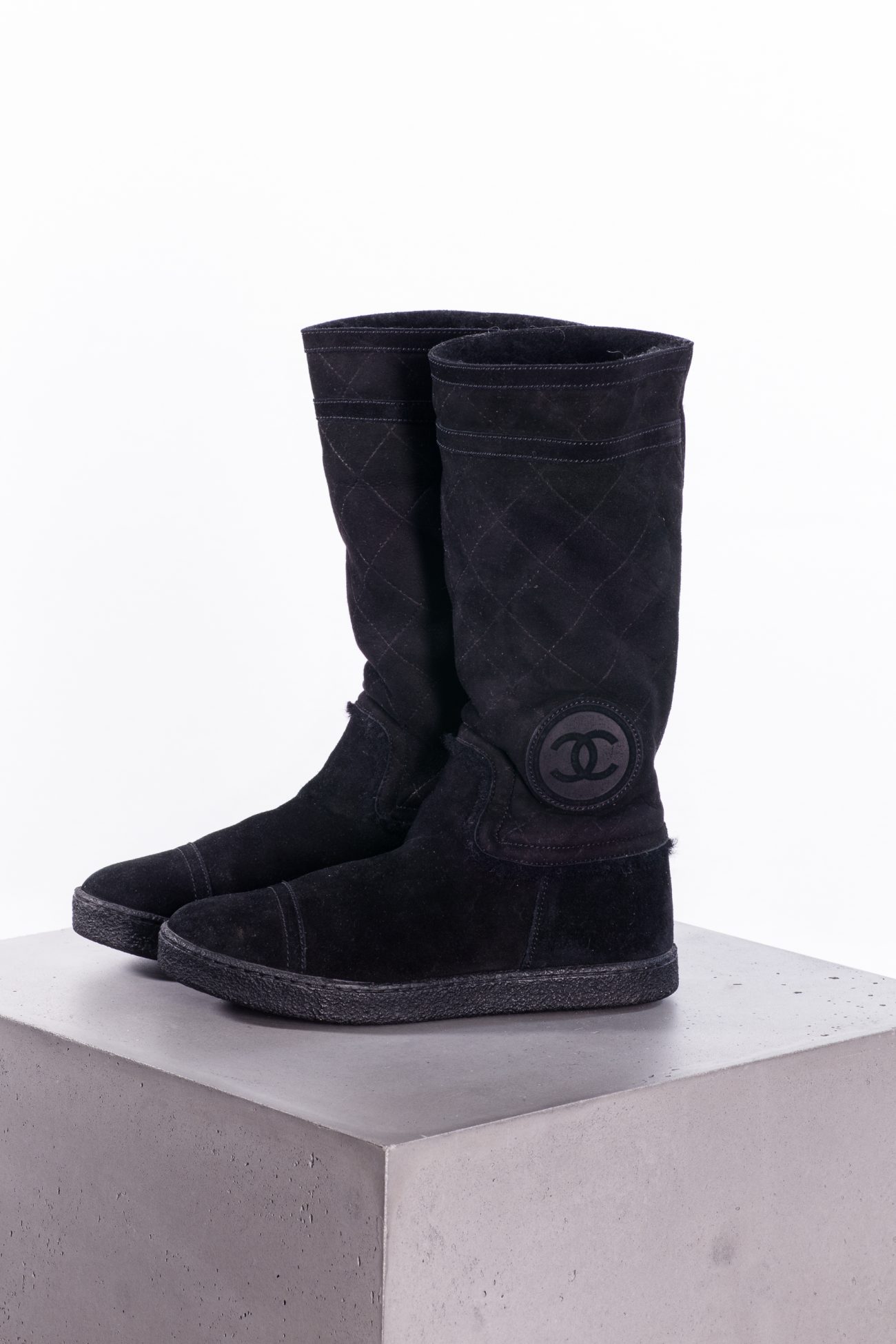 Chanel Shearling winter boots