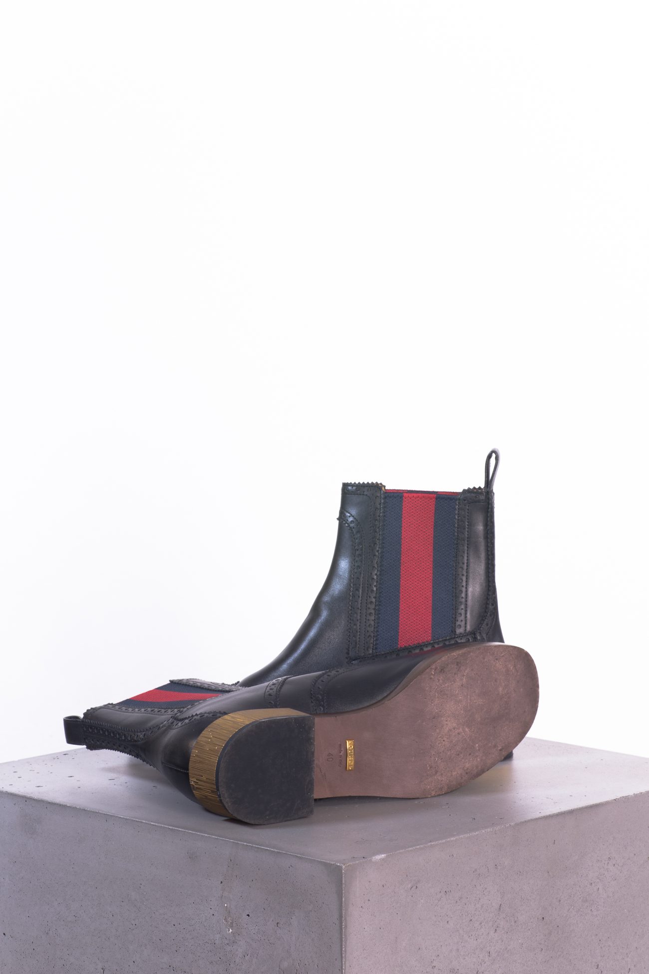 Gucci Ankle boots with gold heel