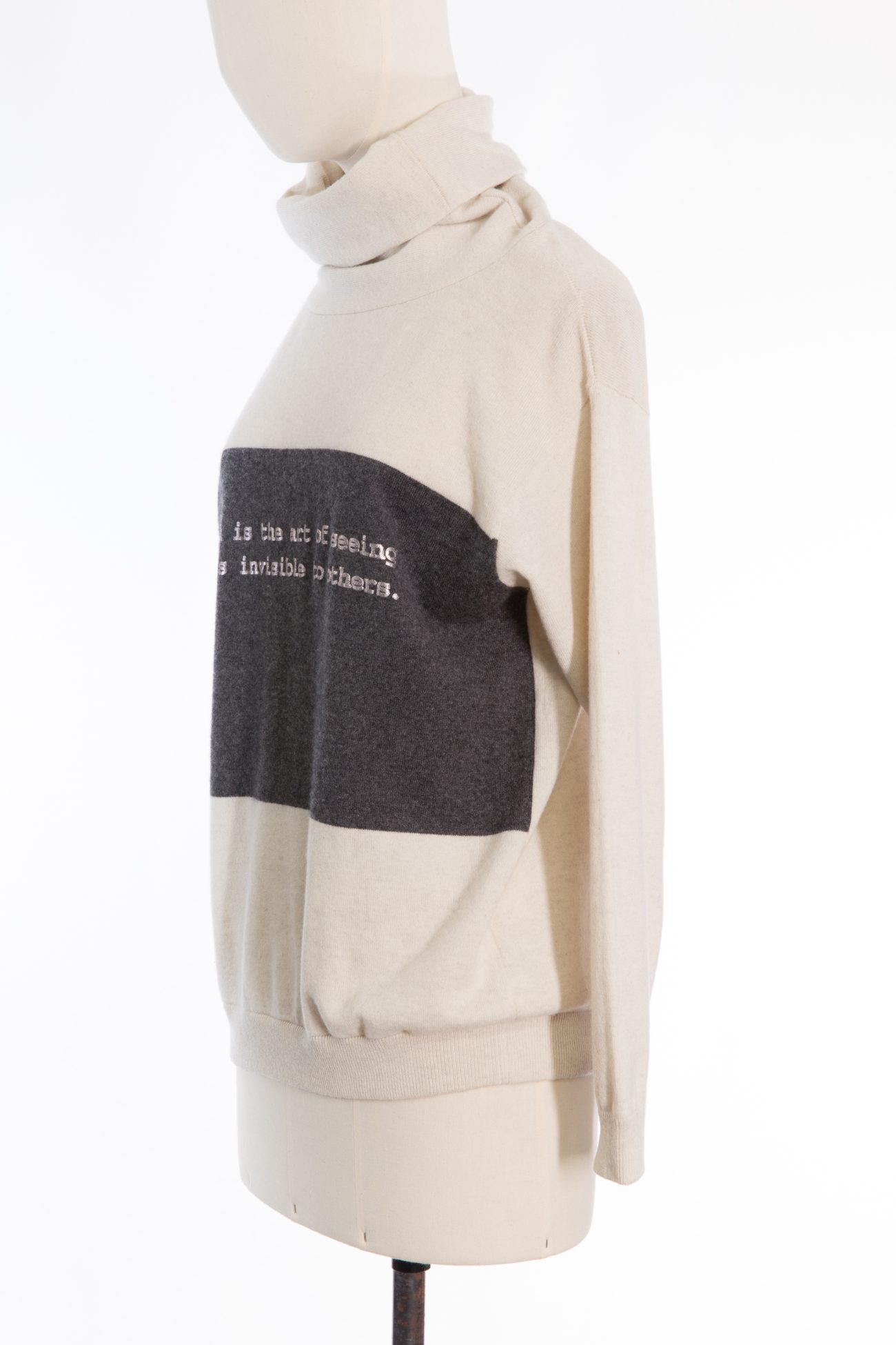 Brunello Cucinelli Cashmere turtleneck sweater with lettering