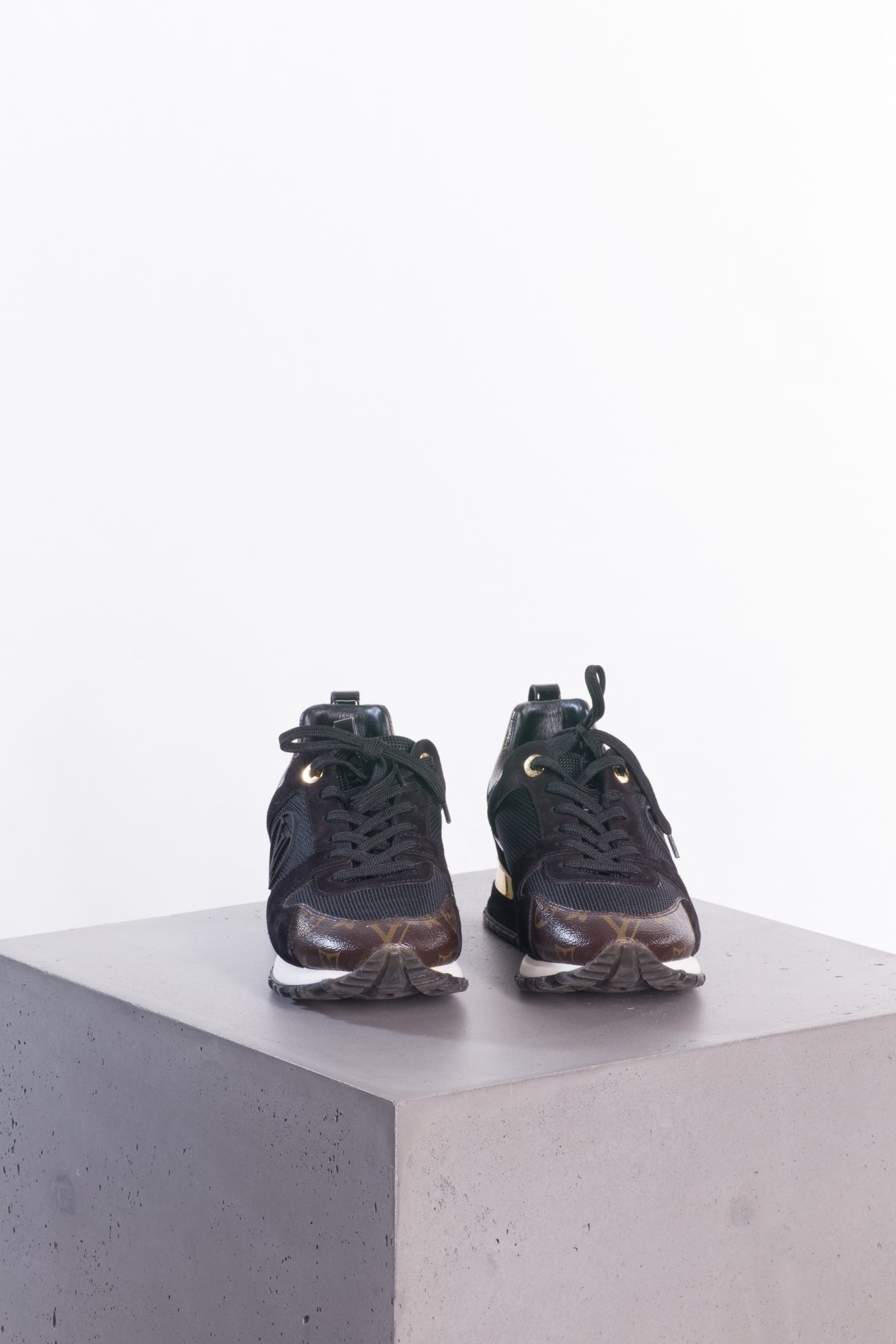 Louis Vuitton Black/brown leather, mesh and monogram canvas run away sneakers