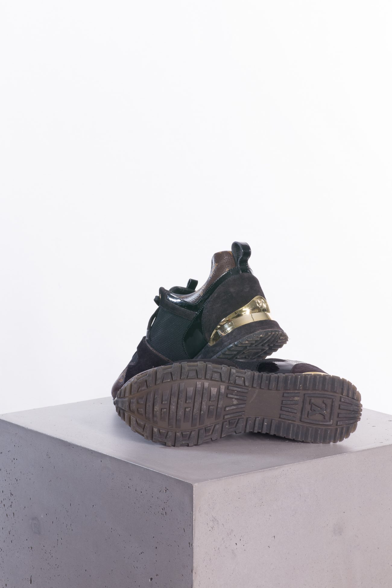 Louis Vuitton Black/brown leather, mesh and monogram canvas run away sneakers