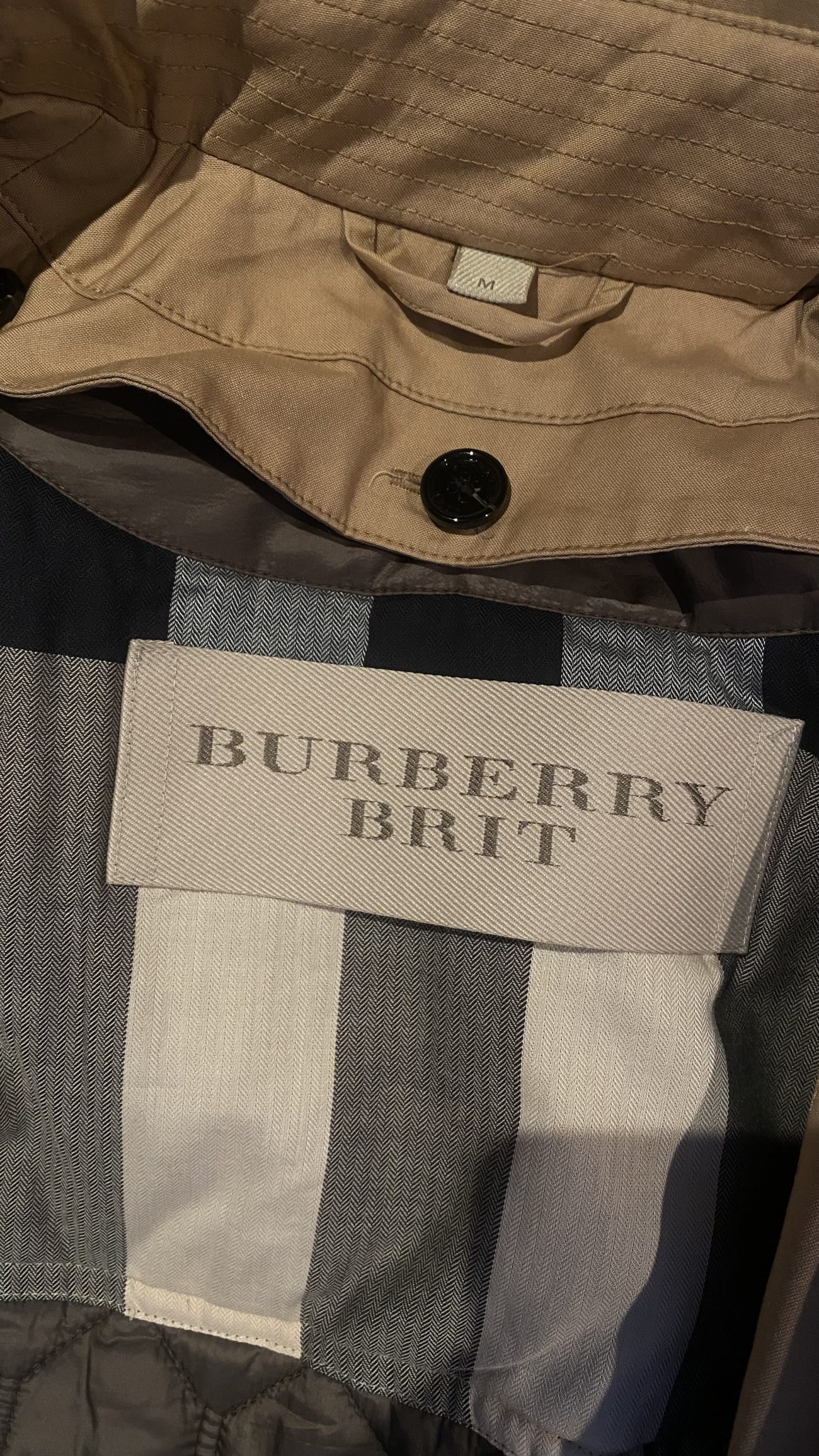 Burberry Camel cotton detachable hood ans vest trench coat