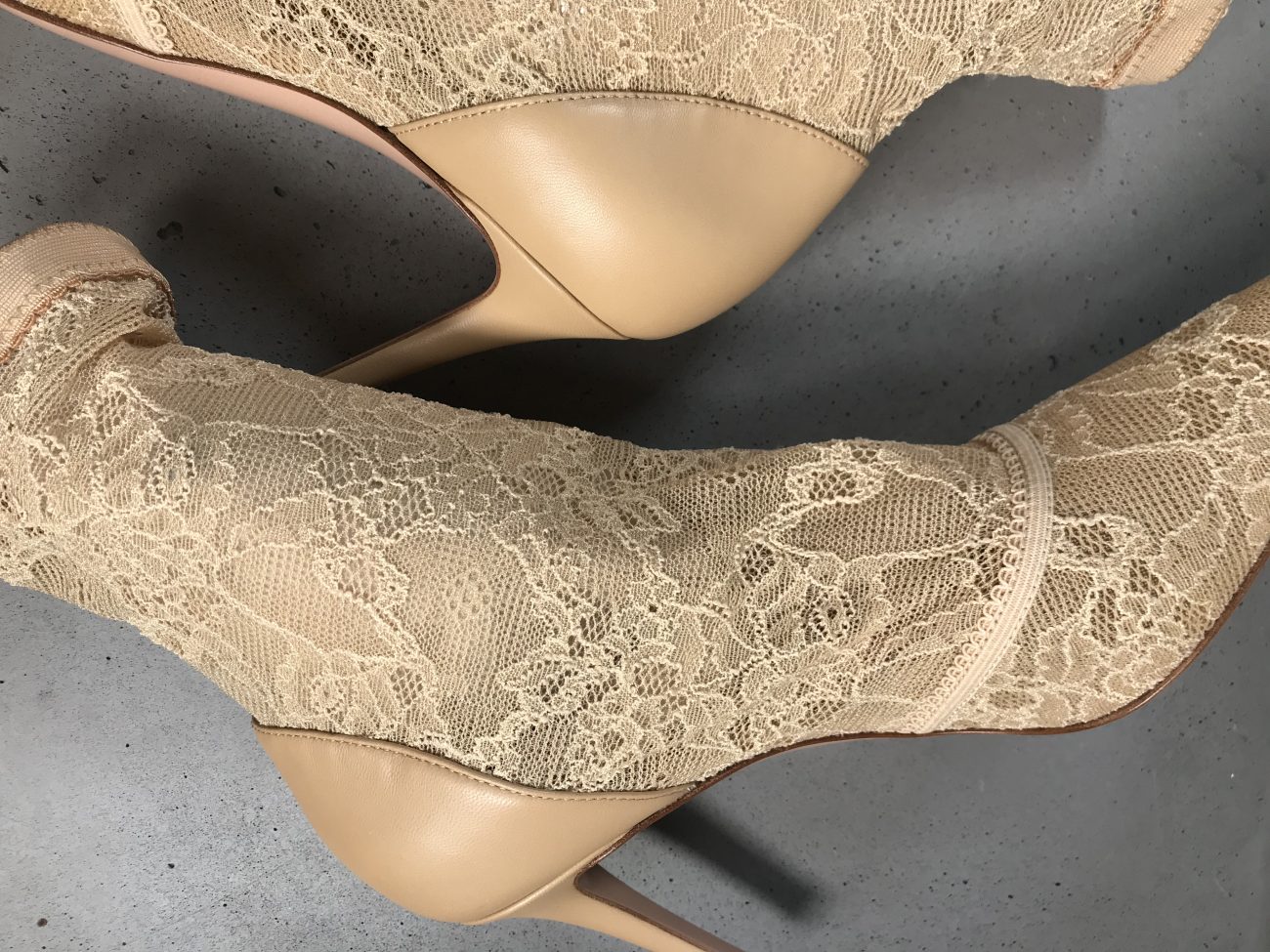 Gianvito Rossi Beige leather and lace ankle boots