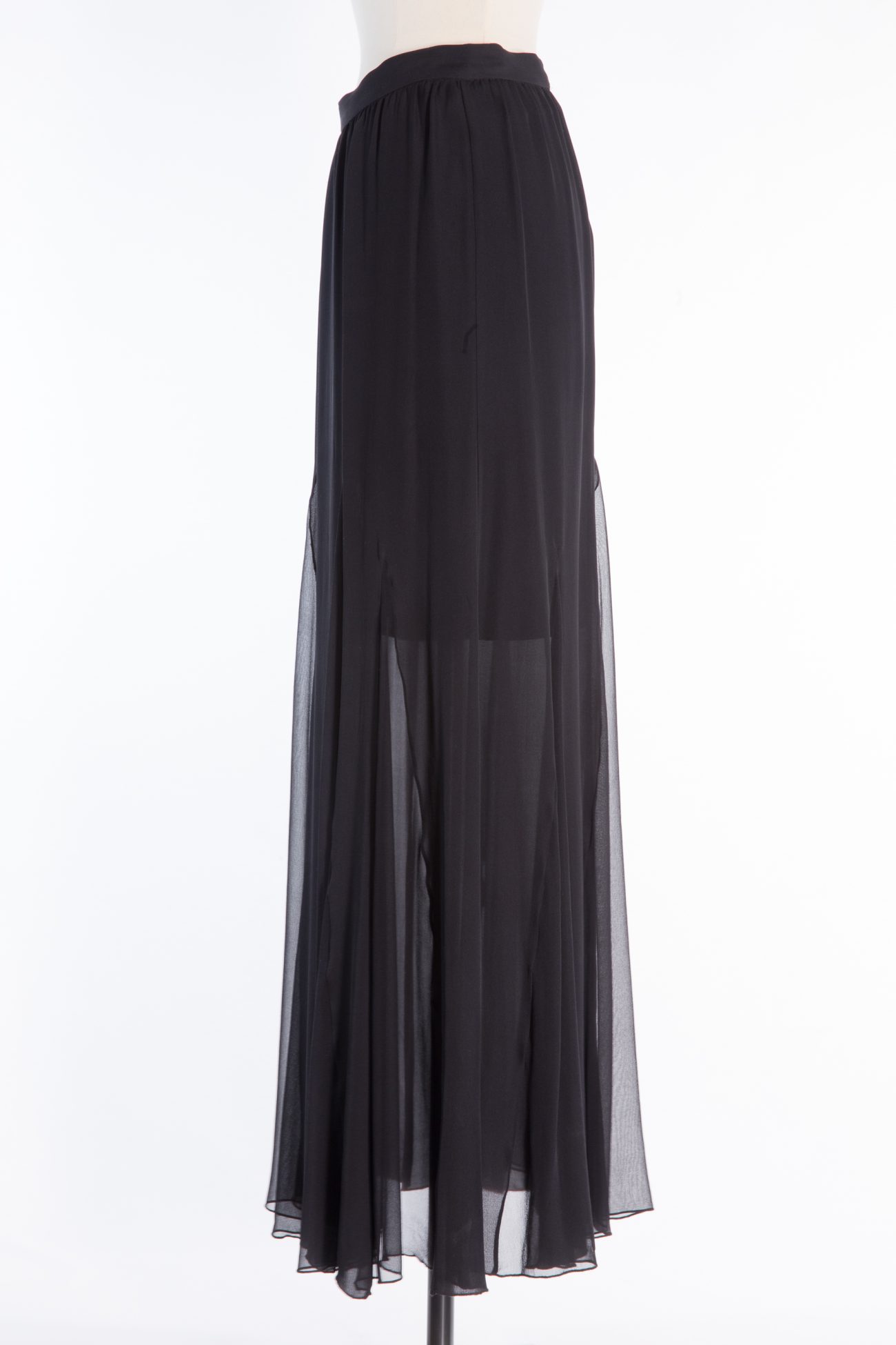 Alice+Olivia Black long silk skirt with mini lining