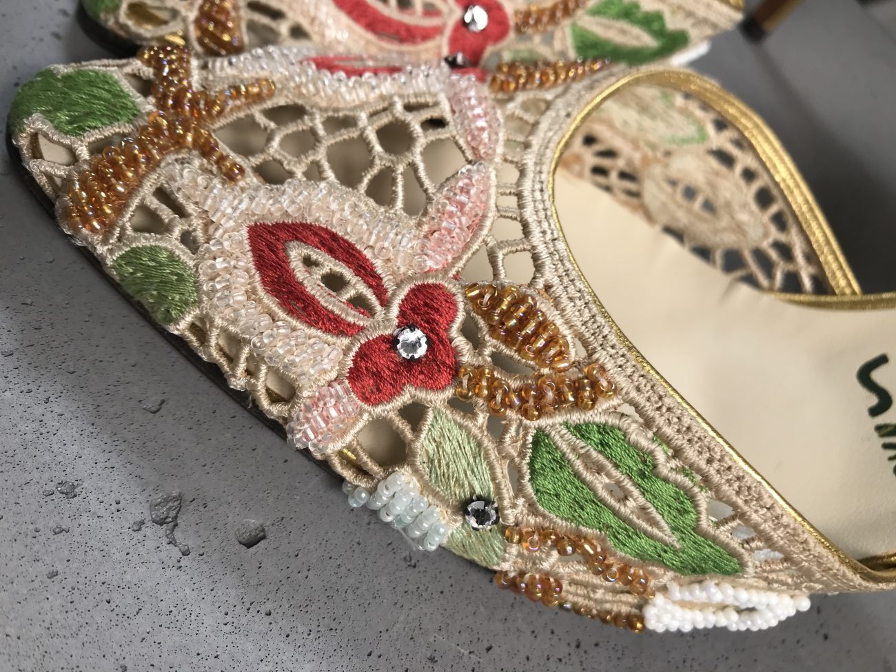 1955 very rare Salvatore Ferragamo “The Madonna” heel- Gold kid Leather with beaded Tavarnelle lace embroidery