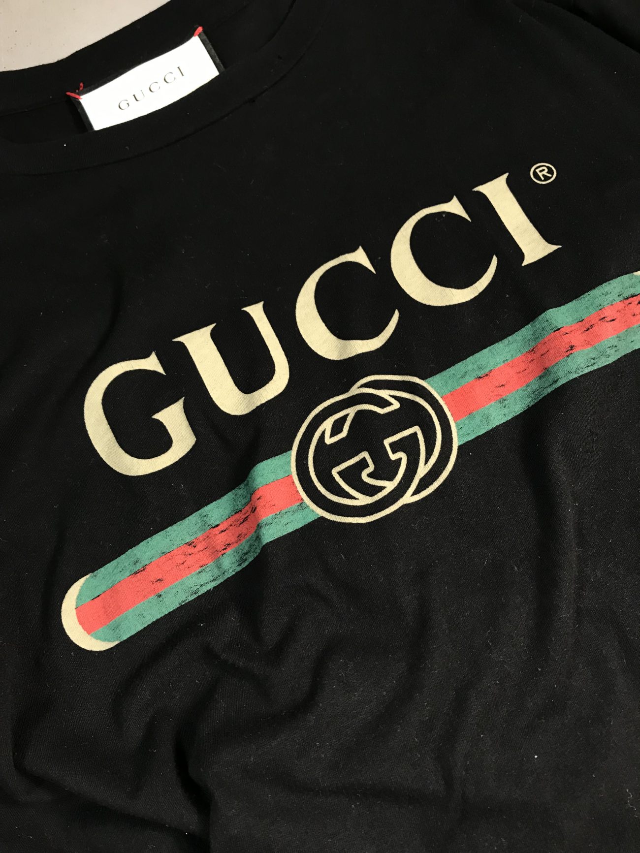 Gucci Black logo print distressed cotton T-shirt 