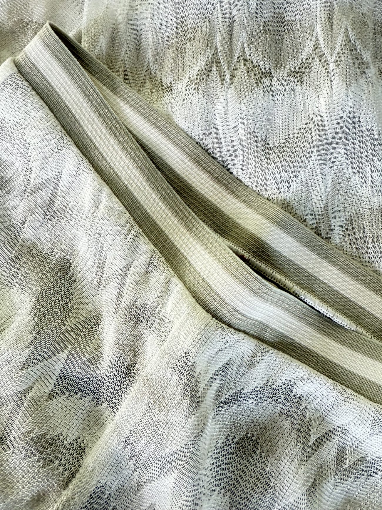 Missoni Long summer pants with zigzag pattern