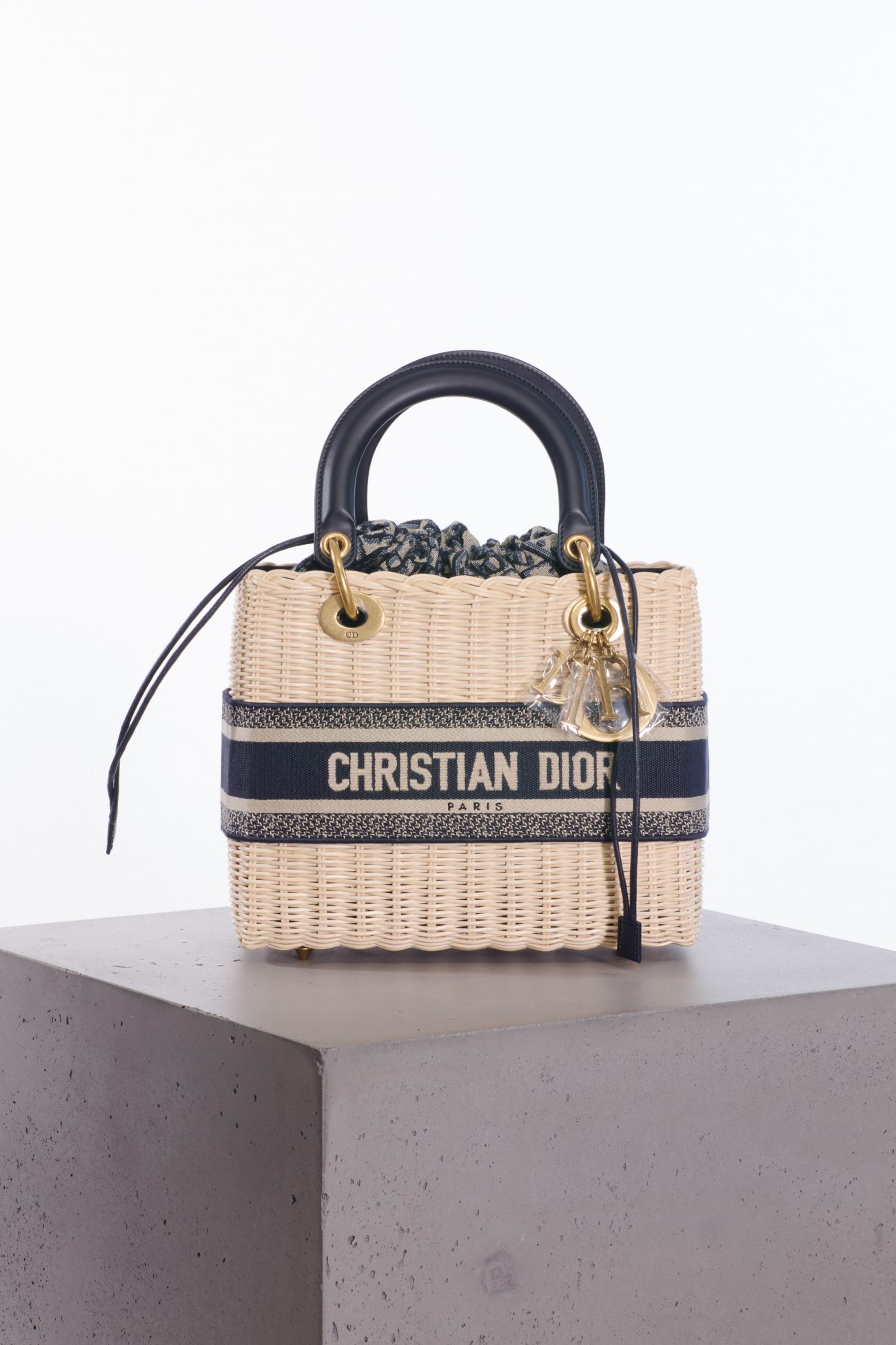 Christian Dior Medium Lady Dior natural rattan and blue Dior oblique jacquard bag