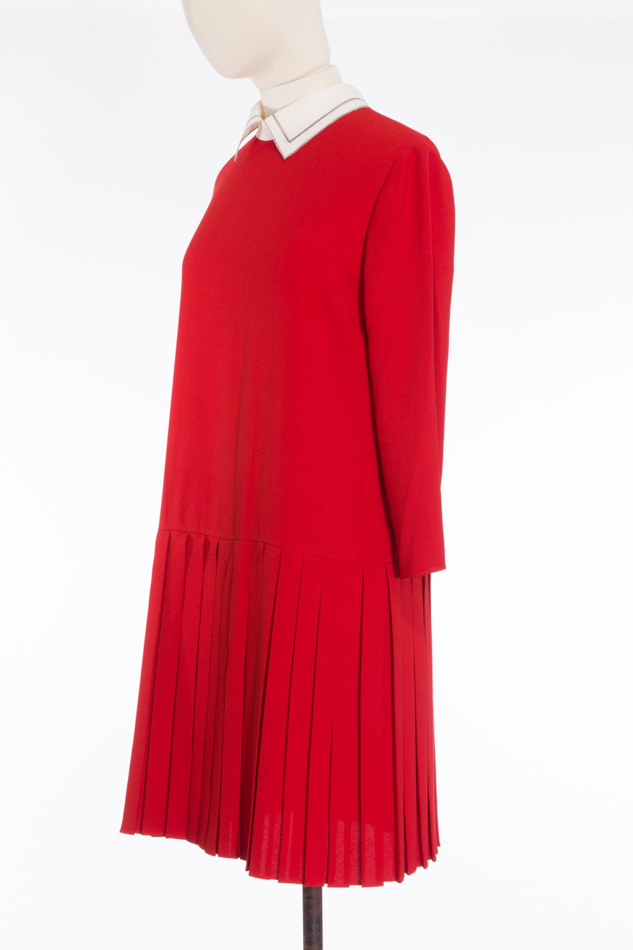 Christian Dior Silk red mini dress with pleated skirt & white collar