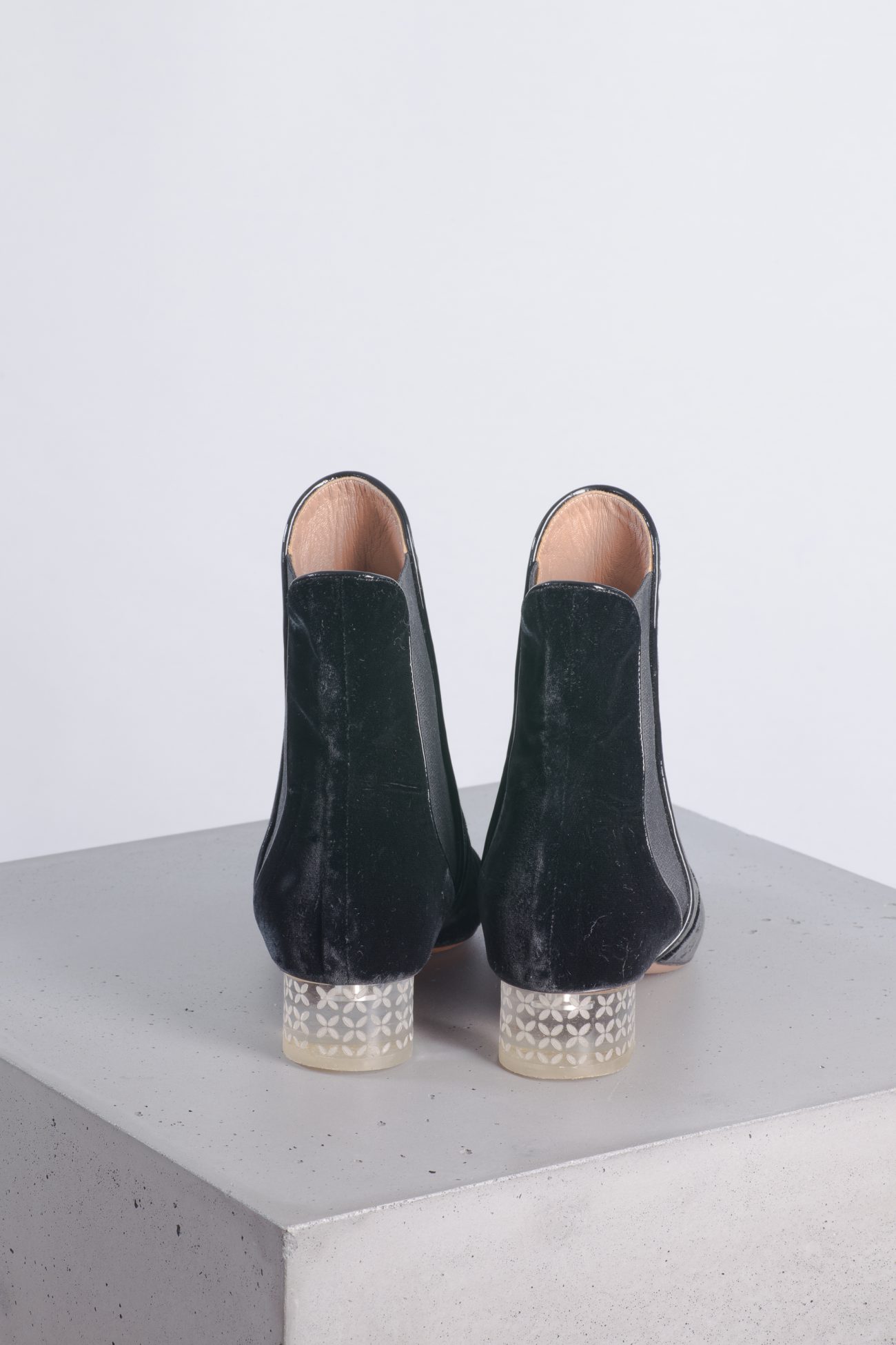 Alaia Clear heel ankle velour boots