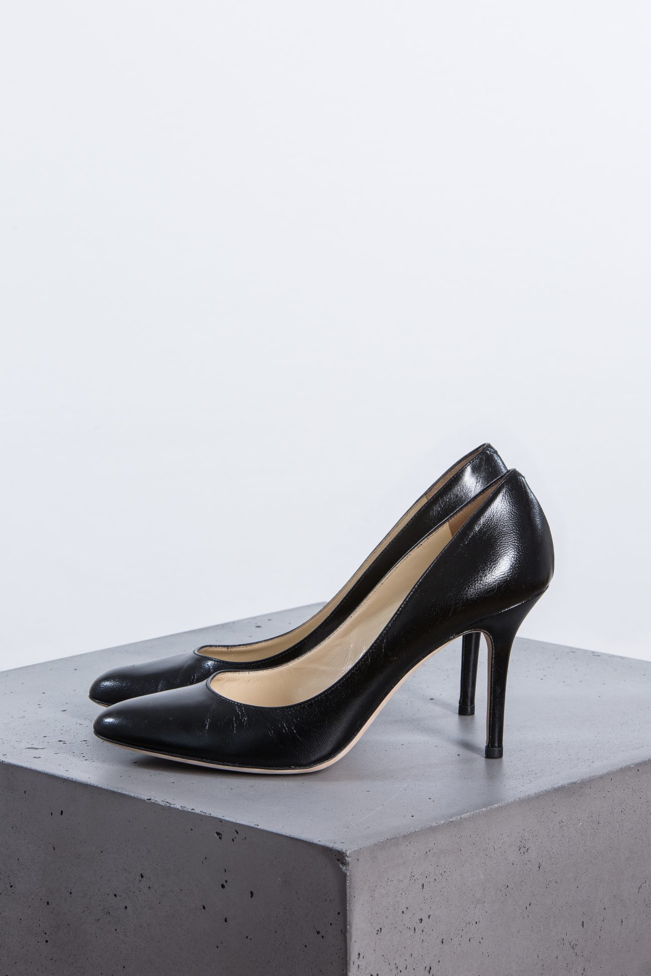 Jimmy Choo Gilbert leather pumps